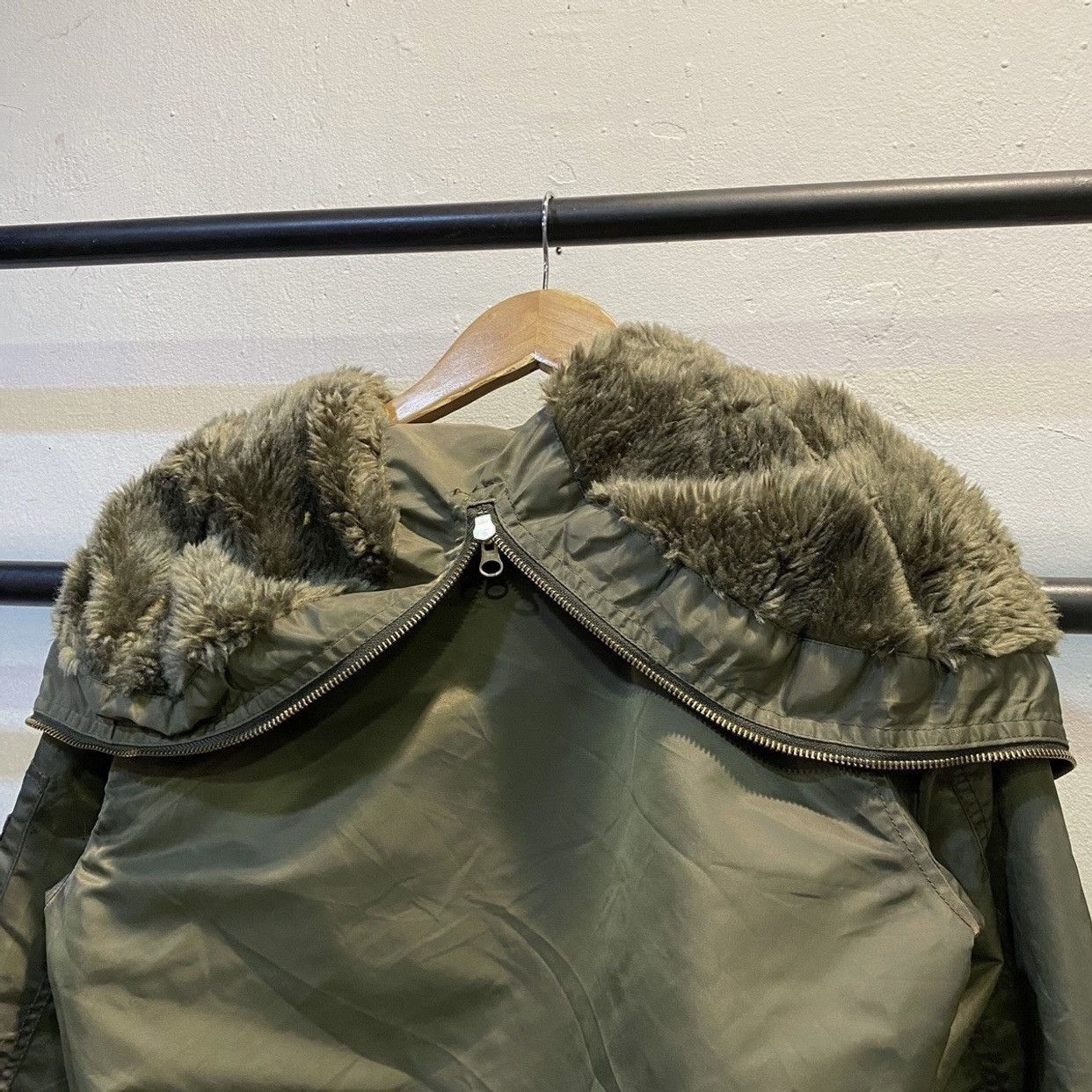 Vanquish 🔥VANQUISH JAPAN FUR BOMBER Size US S / EU 44-46 / 1 - 12 Thumbnail