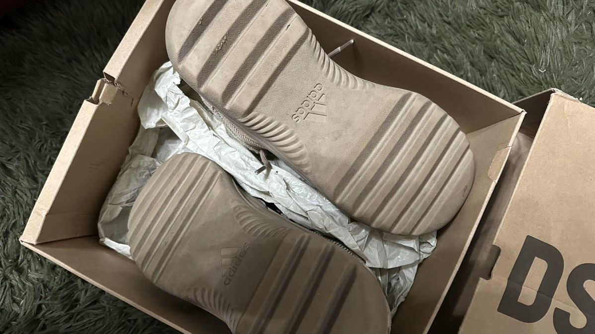 Yeezy Yeezy desert boots Size US 10.5 / EU 43-44 - 4 Thumbnail