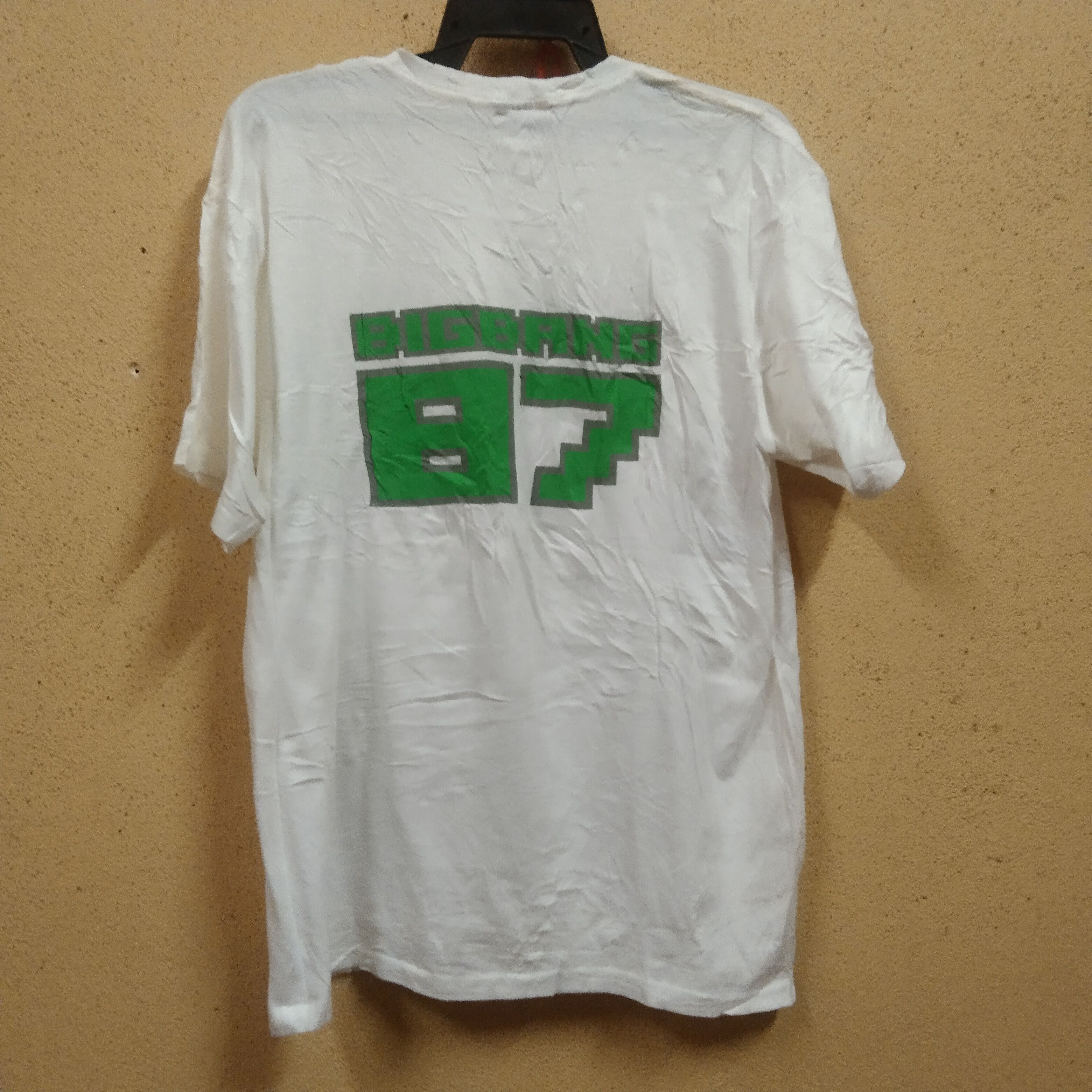 Band Tees Top Bigbang Kpop tee Size US L / EU 52-54 / 3 - 2 Thumbnail