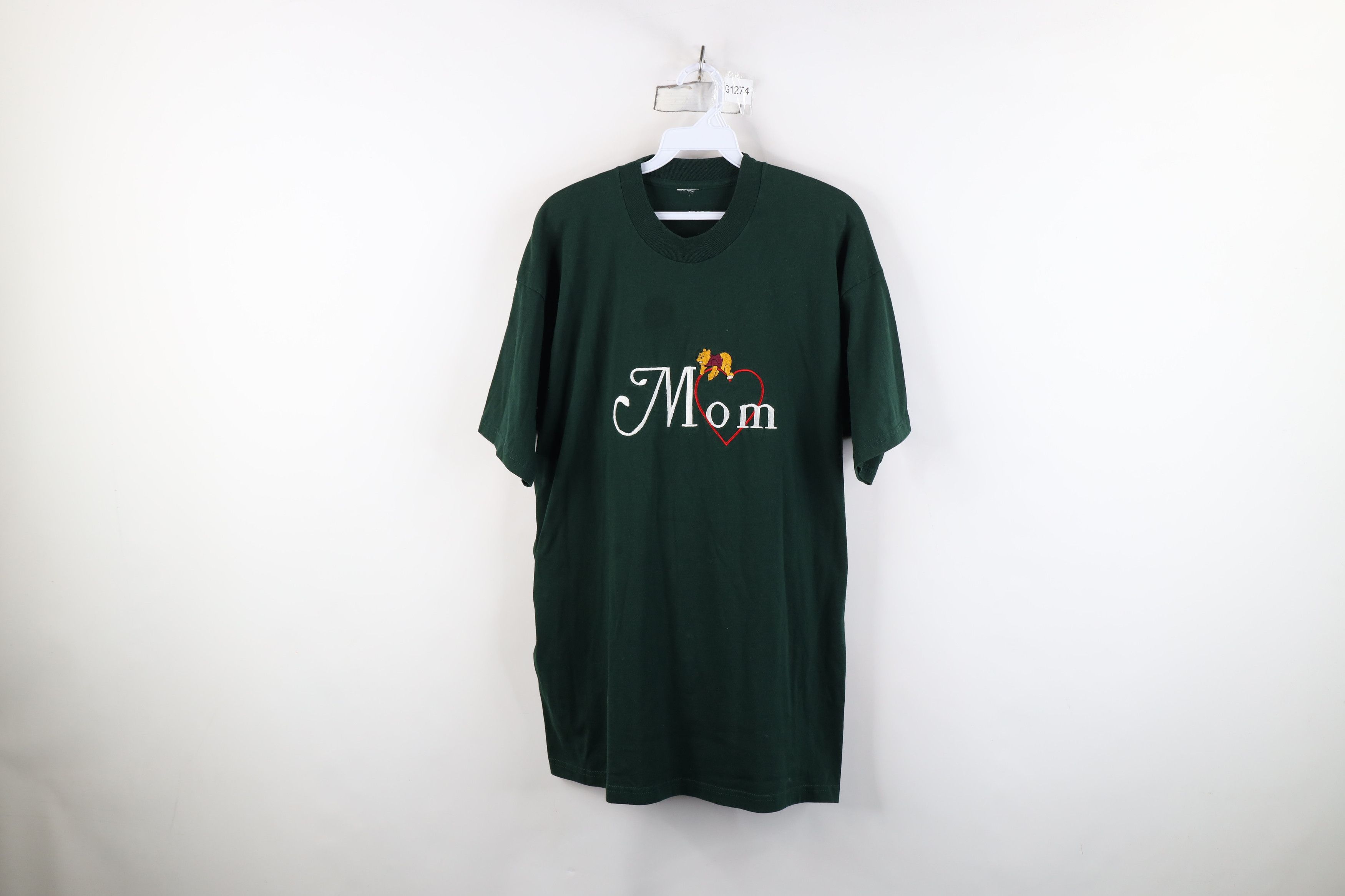 Vintage Vintage 90s Disney Winnie the Pooh Mom Heart T-Shirt Green Size L / US 10 / IT 46 - 1 Thumbnail