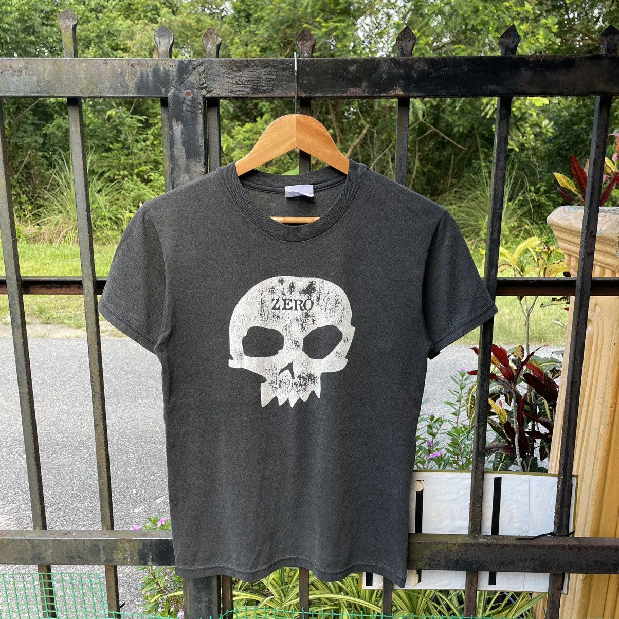 🔥Vintage Zero Skateboard Big Skull Logo Faded Skate Tee