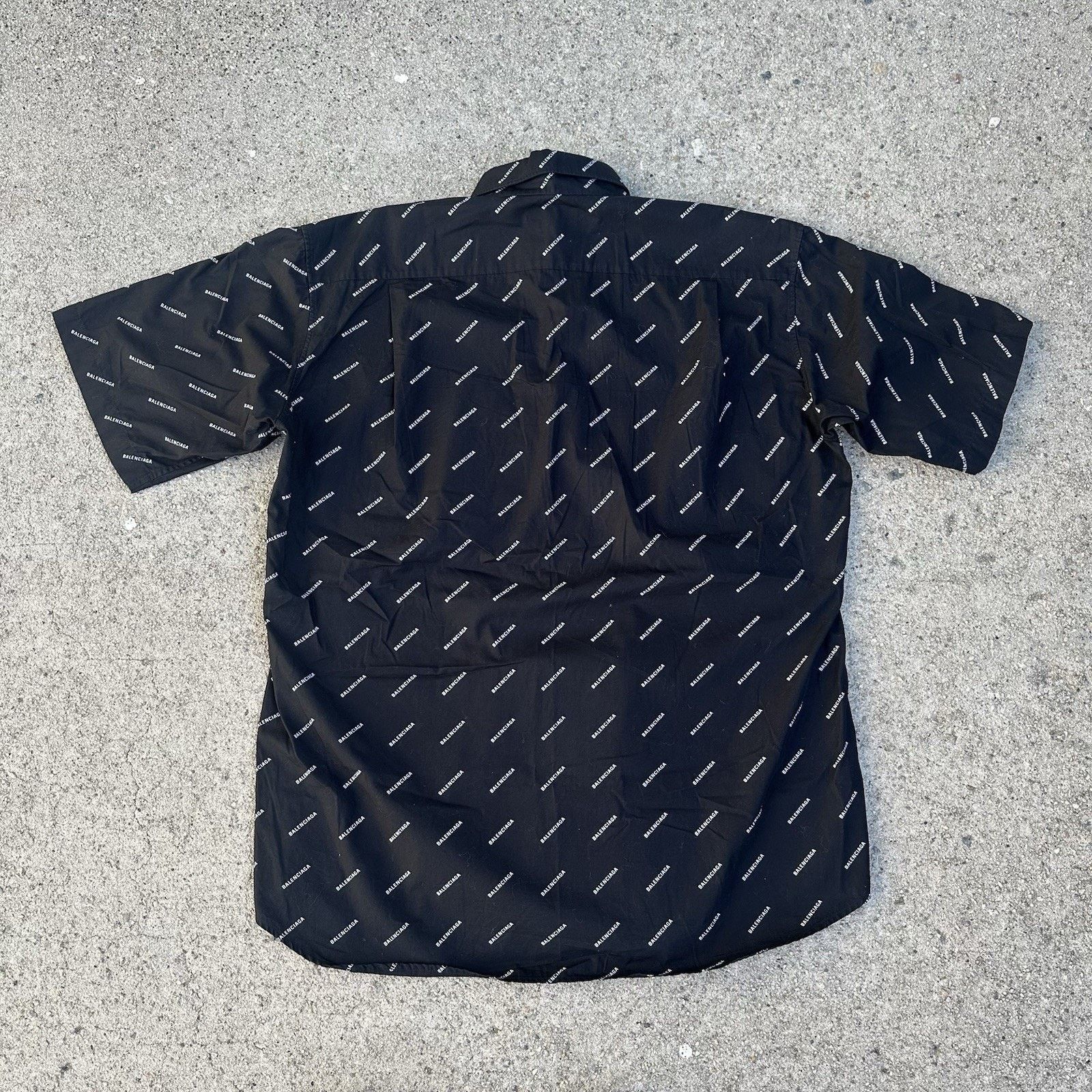 Balenciaga Balenciaga All Over Print Short Sleeve Black Shirt Sz 38 Size US M / EU 48-50 / 2 - 3 Thumbnail