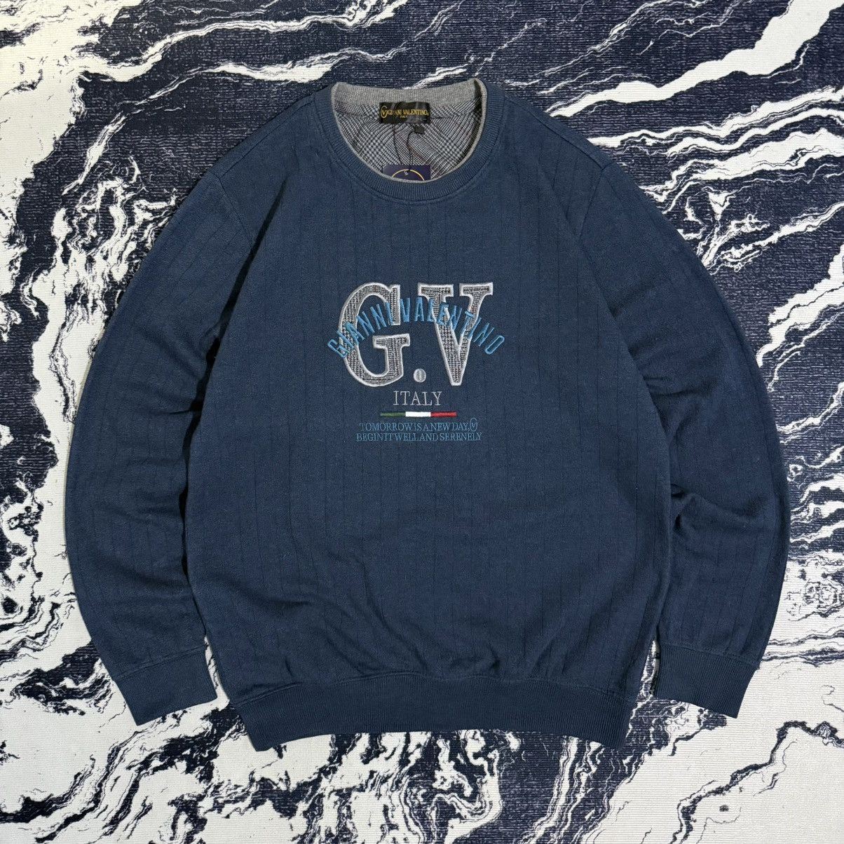Vintage Vintage Gianni Valentino Sweatshirt Size US M / EU 48-50 / 2 - 1 Thumbnail