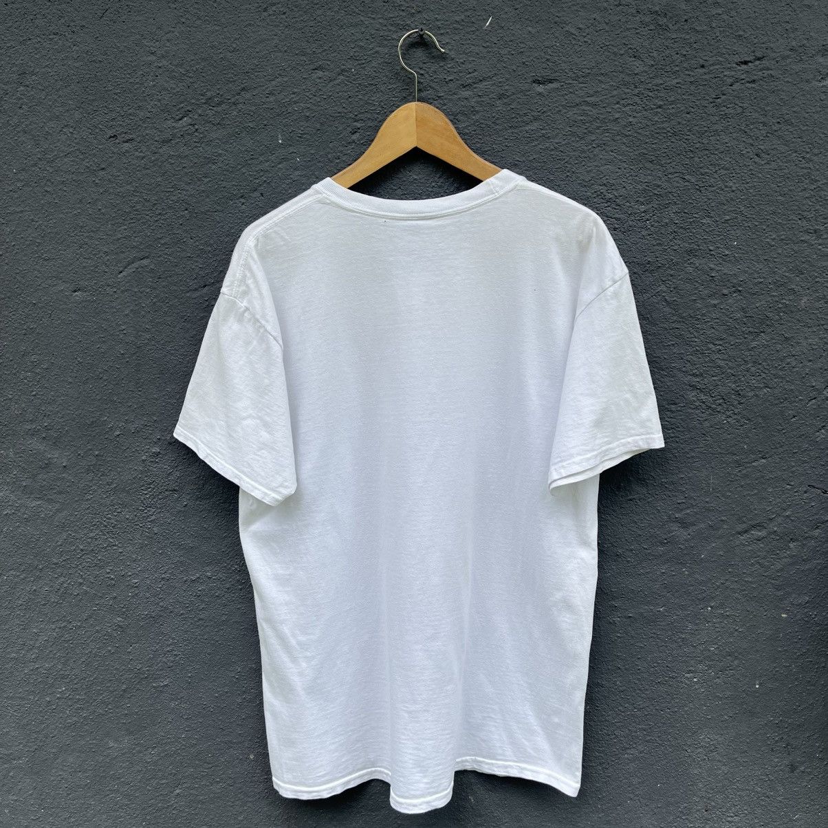 Band Tees Thrashed Vintage Crystal Castles Canadanian Electronic Tee Size US L / EU 52-54 / 3 - 3 Thumbnail