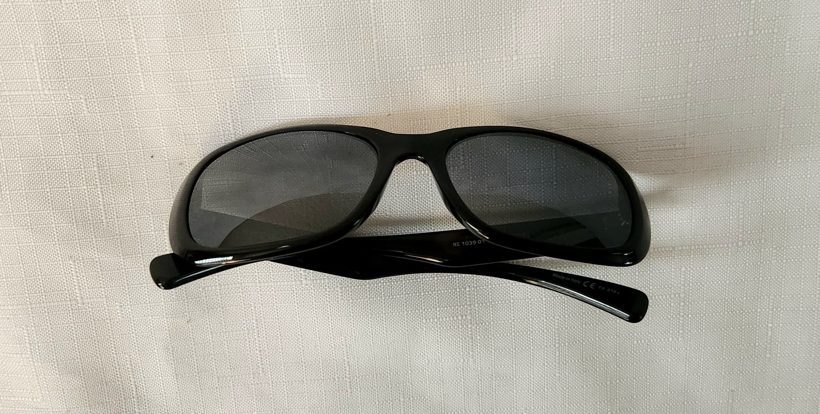 Other Revo Polarized RE1039 PAXTON Sunglasses 01 GY Shiny Bla Size ONE SIZE - 6 Thumbnail