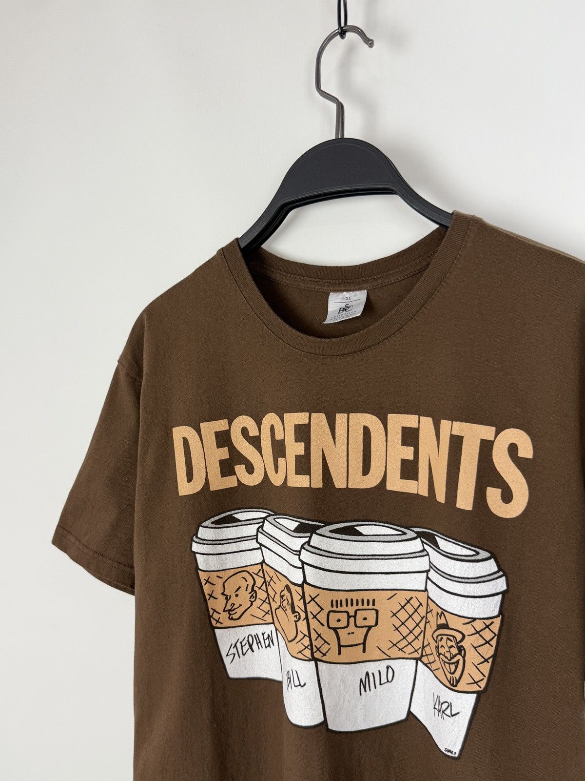 Band Tees 2024 Descedents Punk Band World Tour Graphic T-Shirt Size US XL / EU 56 / 4 - 2 Thumbnail