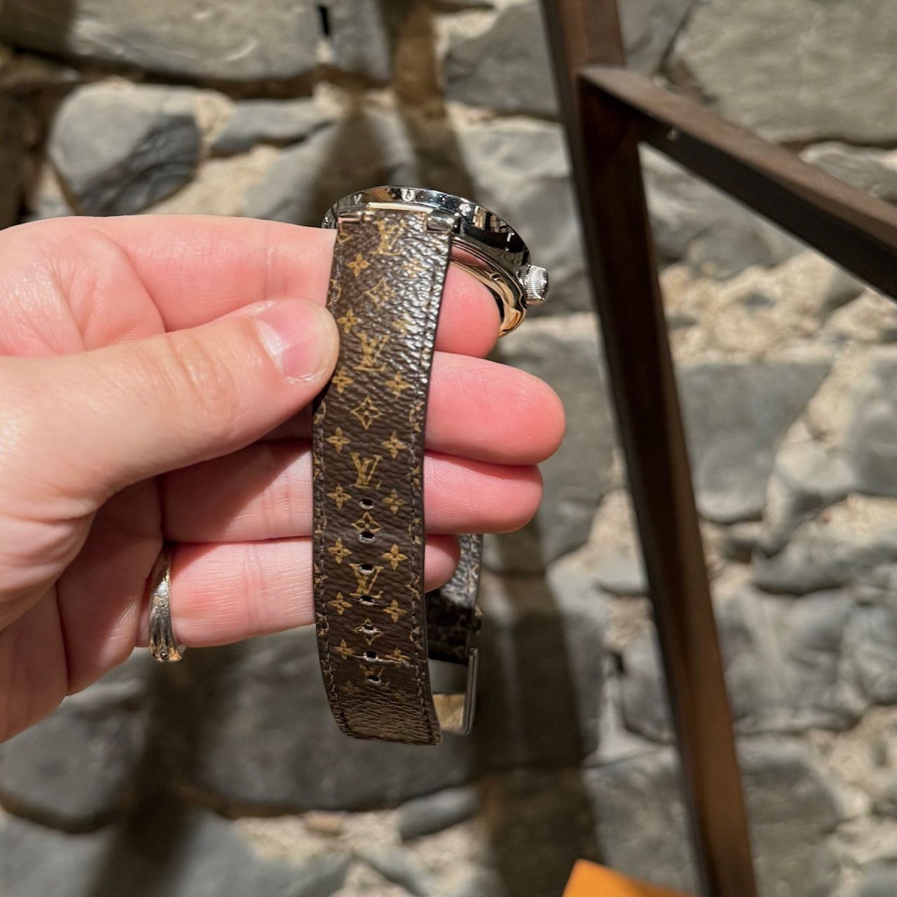 Louis Vuitton Louis Vuitton QA050 Tambour Horizon Monogram Watch Size ONE SIZE - 12 Thumbnail