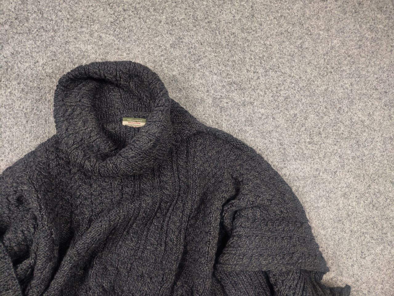 Carraig Donn Carraig Donn Ireland Merino Wool Knit turtleneck poncho Size ONE SIZE - 5 Thumbnail