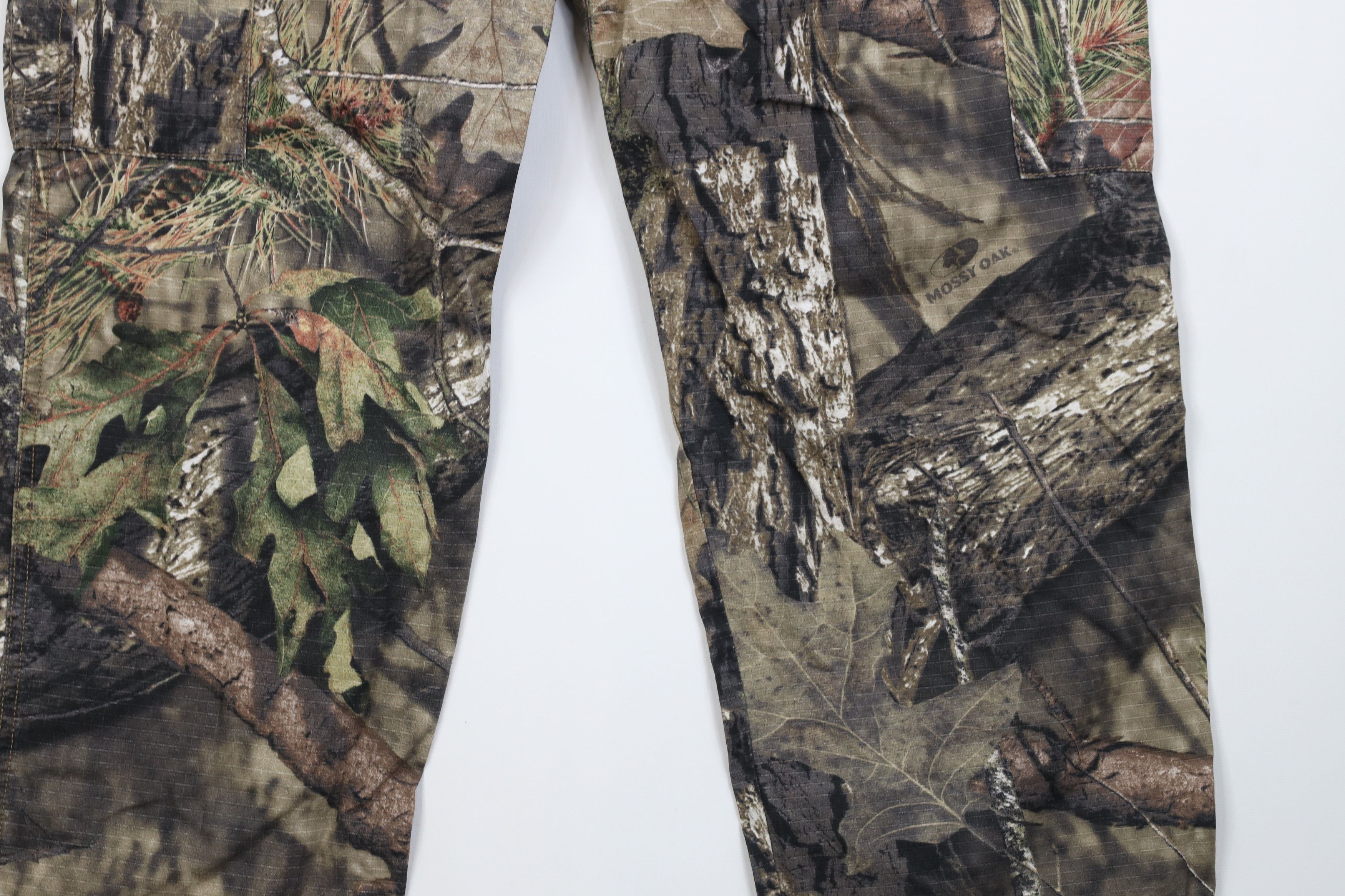 Vintage Vintage Y2K Streetwear Camouflage Wide Leg Cargo Pants Size US 34 / EU 50 - 14 Thumbnail