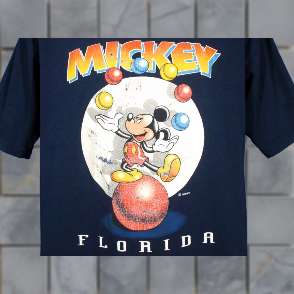 Disney VINTAGE Mickey Mouse T-Shirt XL Blue 90s 80s Walt Disney Florida Disney Mickey Unlimited Shirt Mens Cartoon JJ Size US XL / EU 56 / 4 - 1 Preview