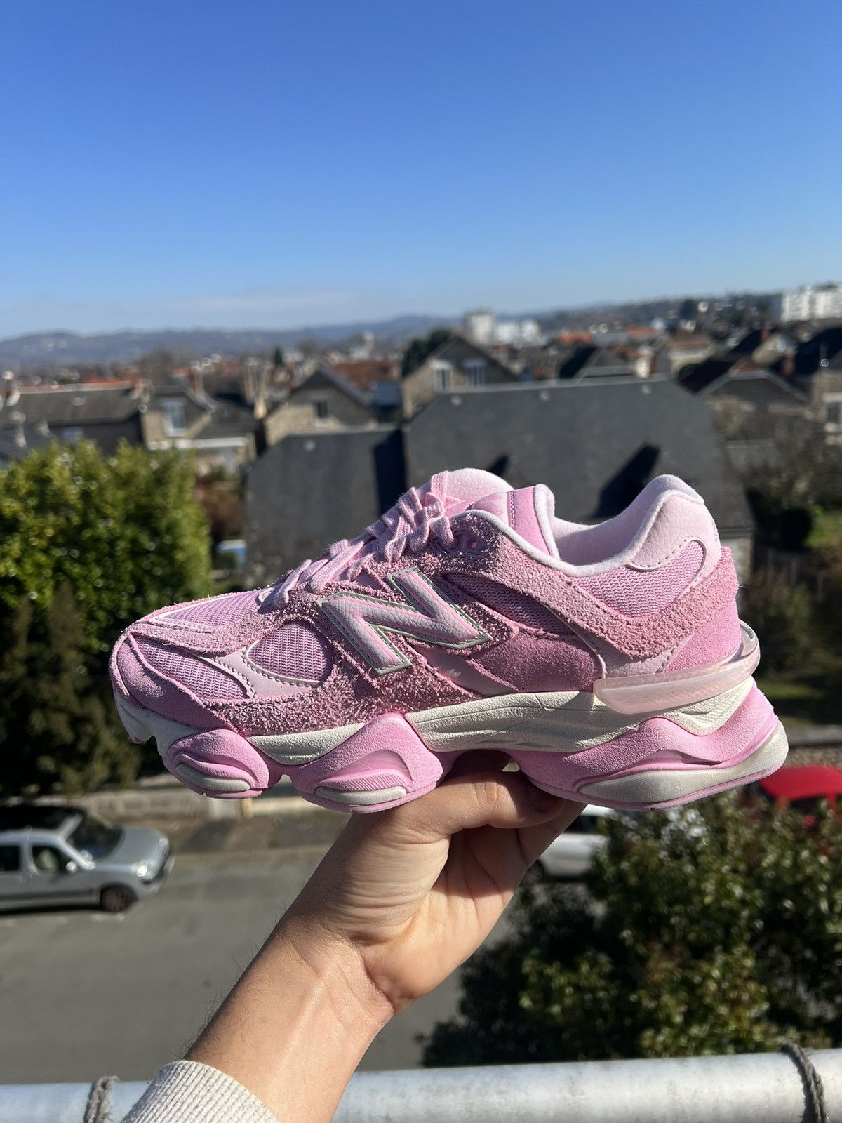 New Balance New Balance 9060 Pink Size US 5.5 / EU 38 - 2 Thumbnail