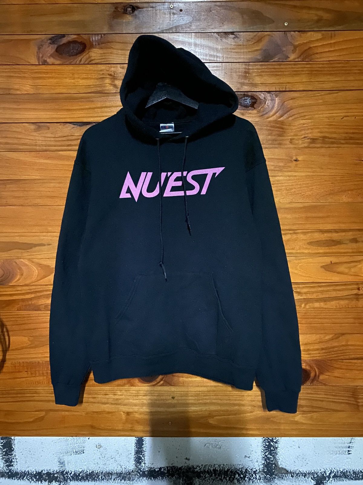 Vintage NU’EST K-Pop Black Hoodie – Jerzees NuBlend Unisex Pullover Size US M / EU 48-50 / 2 - 3 Thumbnail