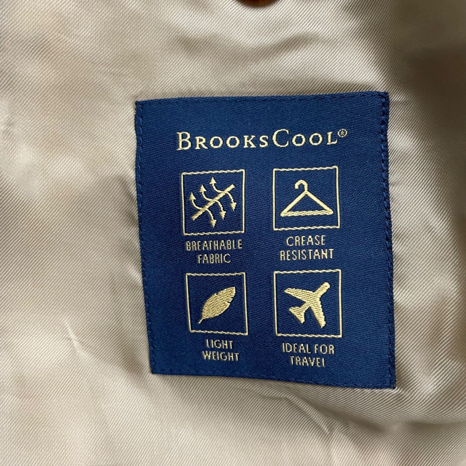 Brooks Brothers Brooks Brothers Men's BrooksCool Fitzgerald 2-Button Suit Be Size 42L - 6 Thumbnail