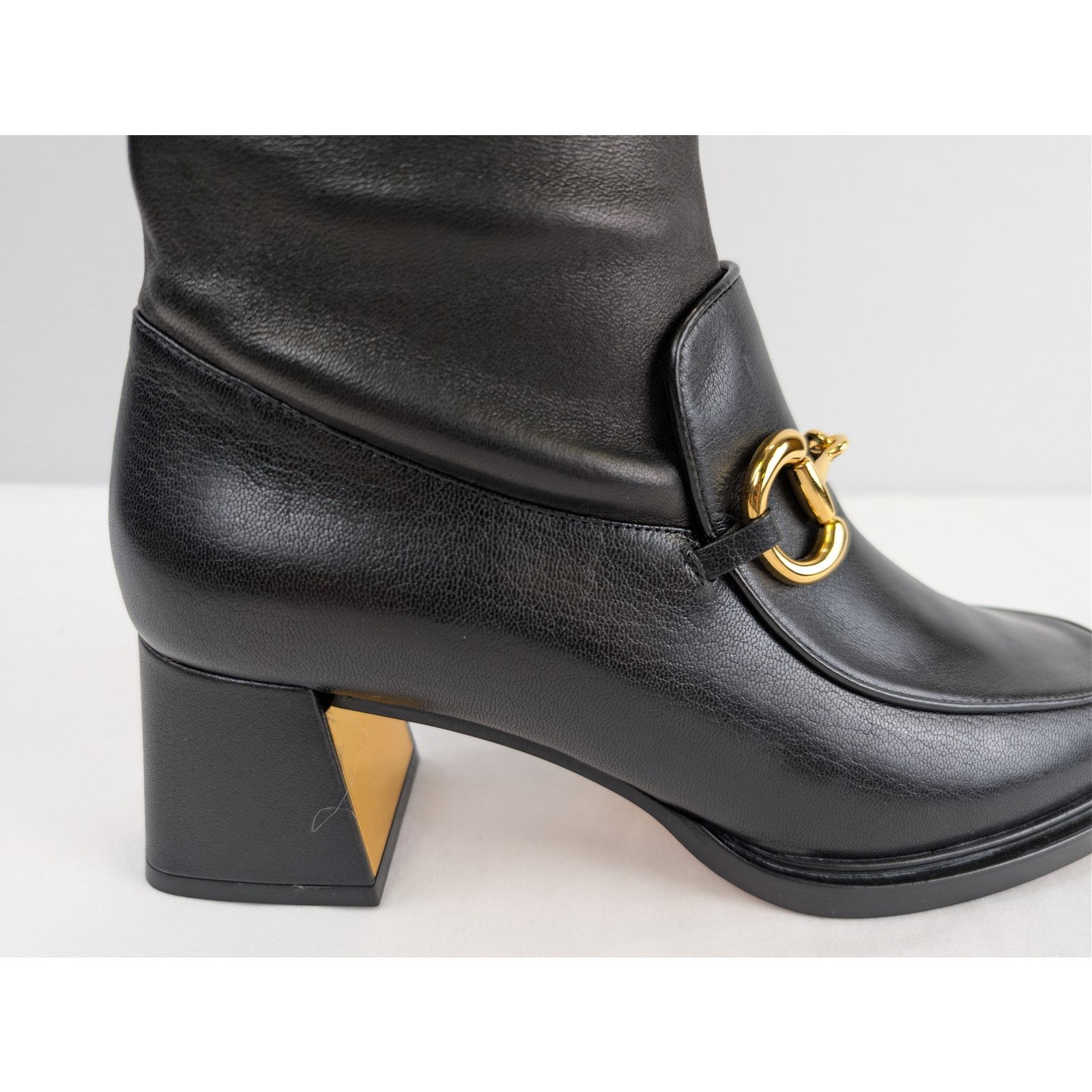 Gucci o1rshd1 Horsebit Leather ankle boot in Black-Gold Toned Size US 10 / IT 40 - 4 Thumbnail