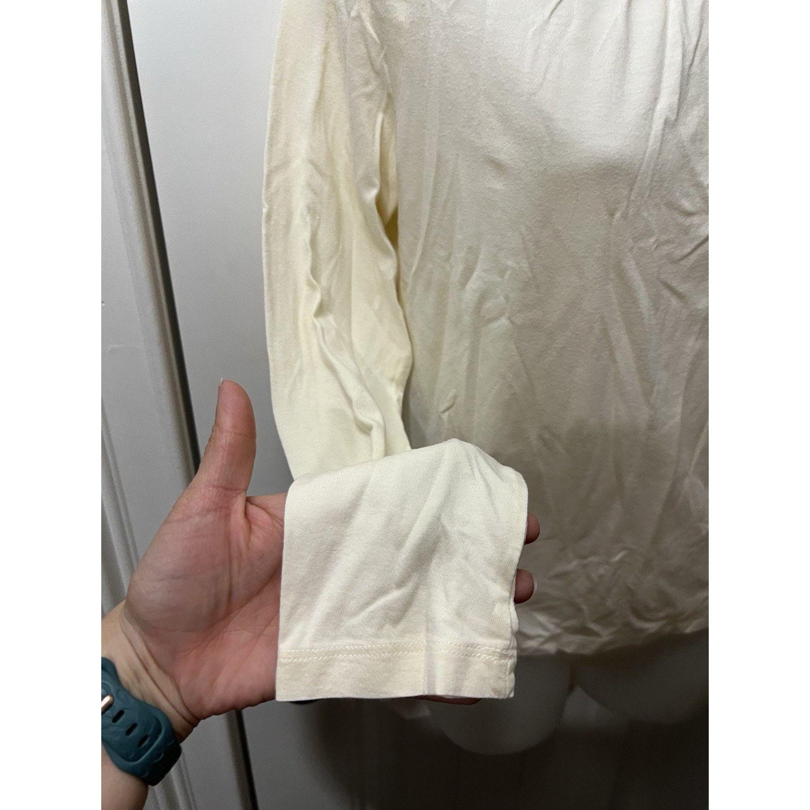 Talbots High Neck Top Ruched Long Sleeve Stretch Back Zipper Blouse Size M / US 6-8 / IT 42-44 - 2 Thumbnail