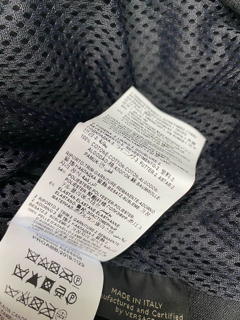 Versace Versace Court velvet zip coat sheepskin Medusa embroidery Size US XS / EU 42 / 0 - 7 Thumbnail