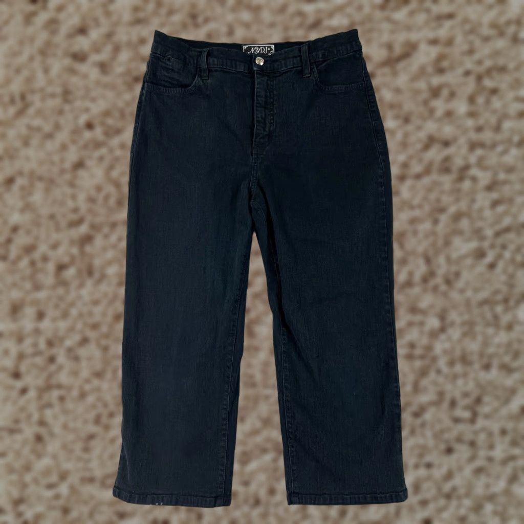 NYDJ NYDJ Jeans Womens 10 Black Denim Capri Cotton Made USA Size 32" / US 10 / IT 46 - 1 Thumbnail