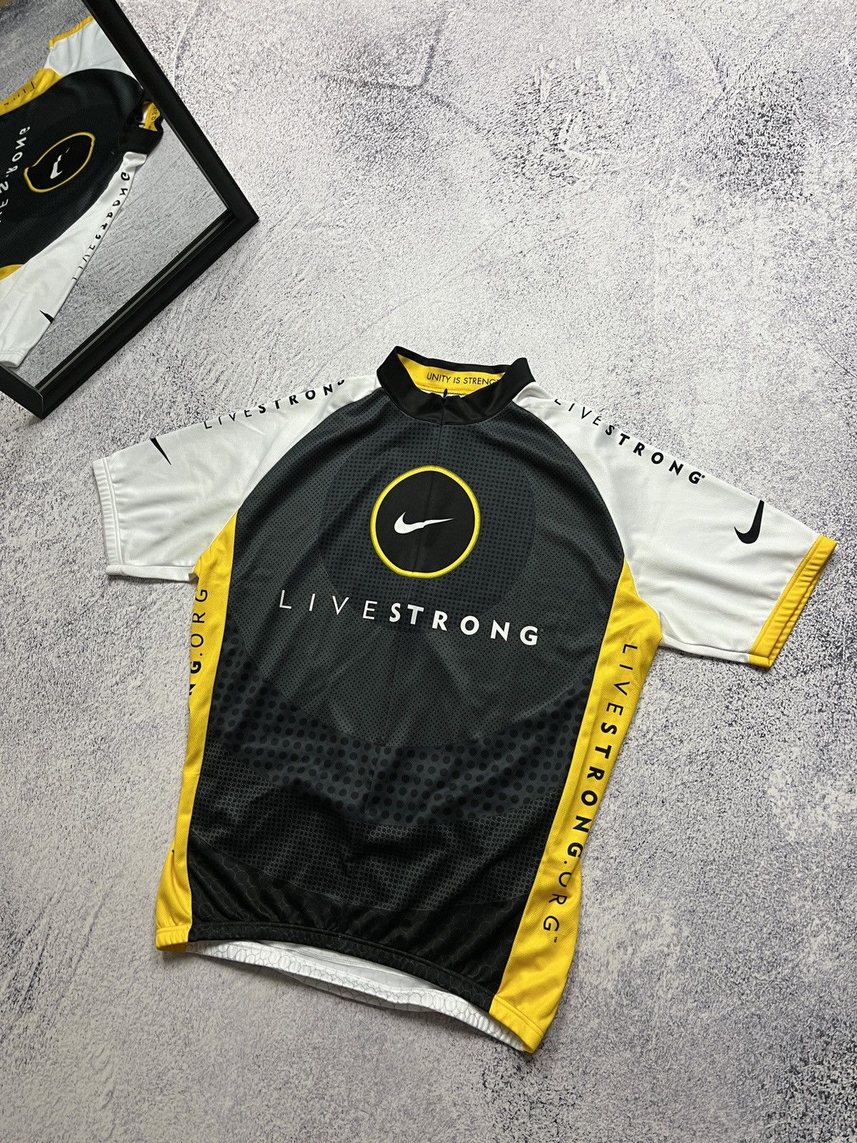 Nike Nike Live Strong Cycling Jersey Unity Is Strength Sportswear Size US L / EU 52-54 / 3 - 2 Thumbnail