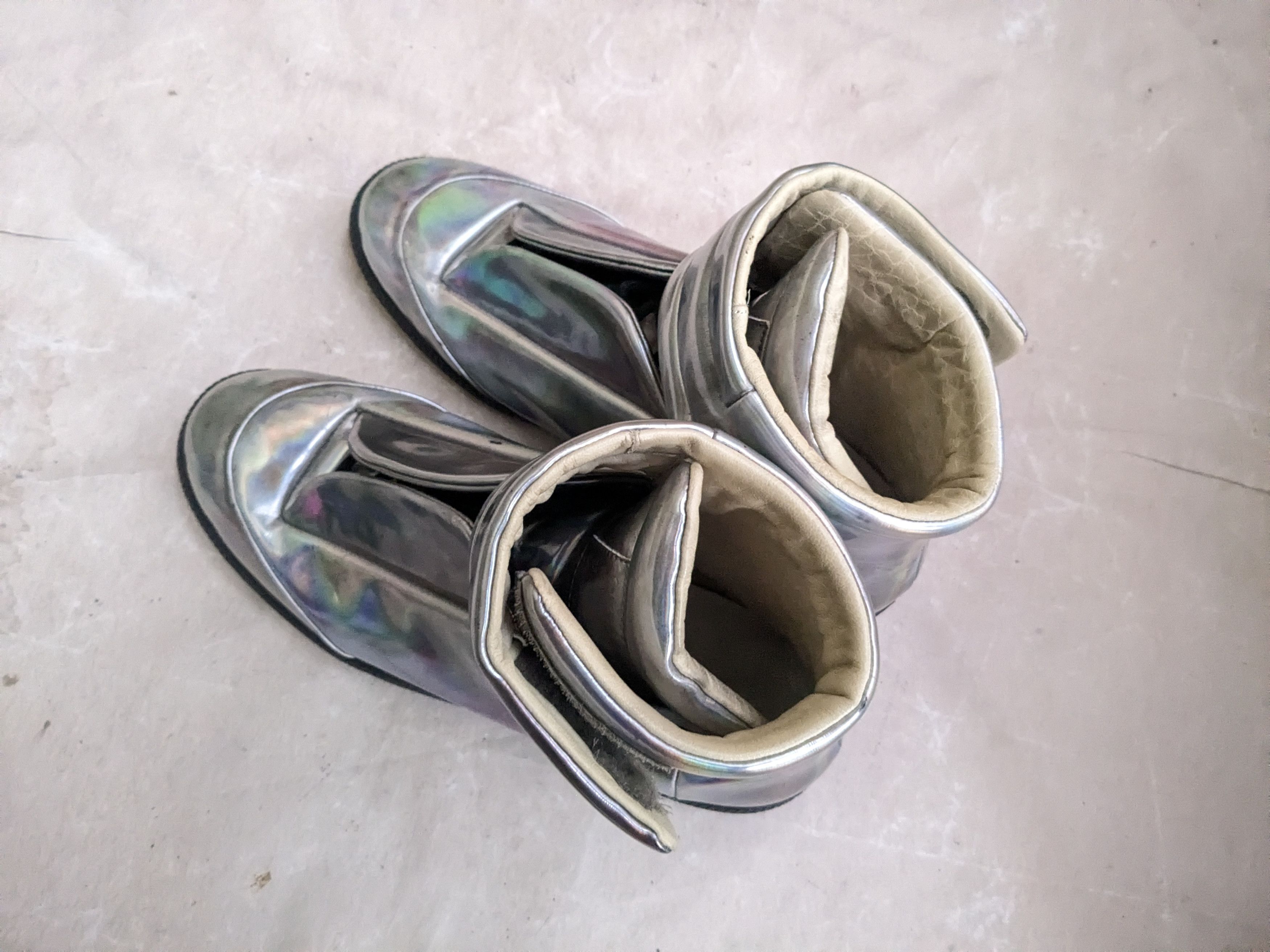 Maison Margiela Maison Martin Margiela Future “Iridescent” Silver 10.5 43.5 Size US 10.5 / EU 43-44 - 13 Thumbnail