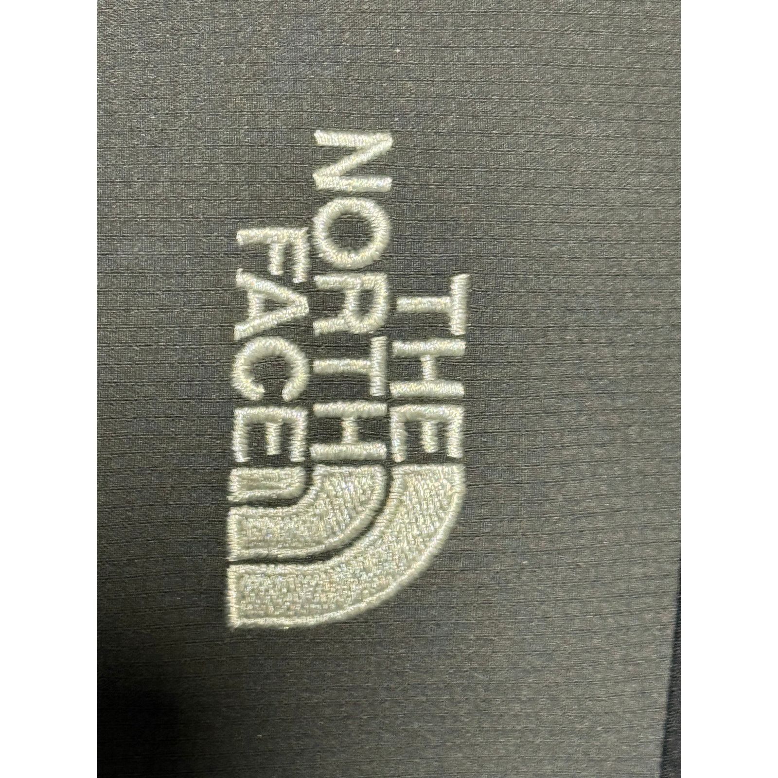 The North Face Northface Men's Black/Gray Jacket with hood- Medium Size US M / EU 48-50 / 2 - 4 Thumbnail