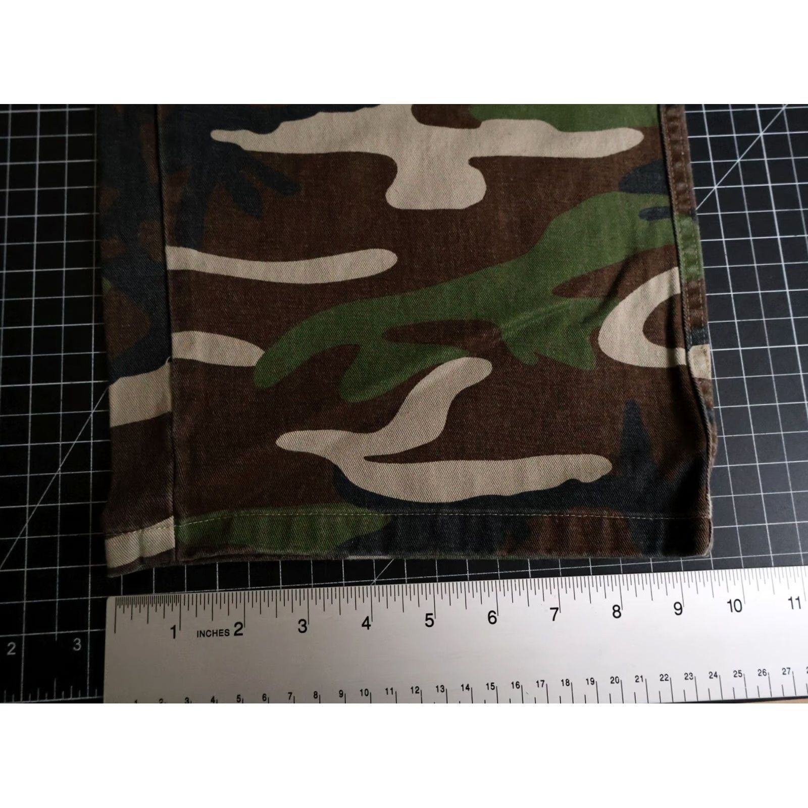 Vintage VINTAGE Nevada Cargo Pants Men 36 x 32 Camouflage Green Brown 90s Army Outdoor Workwear Pants Mens Size US 36 / EU 52 - 7 Thumbnail