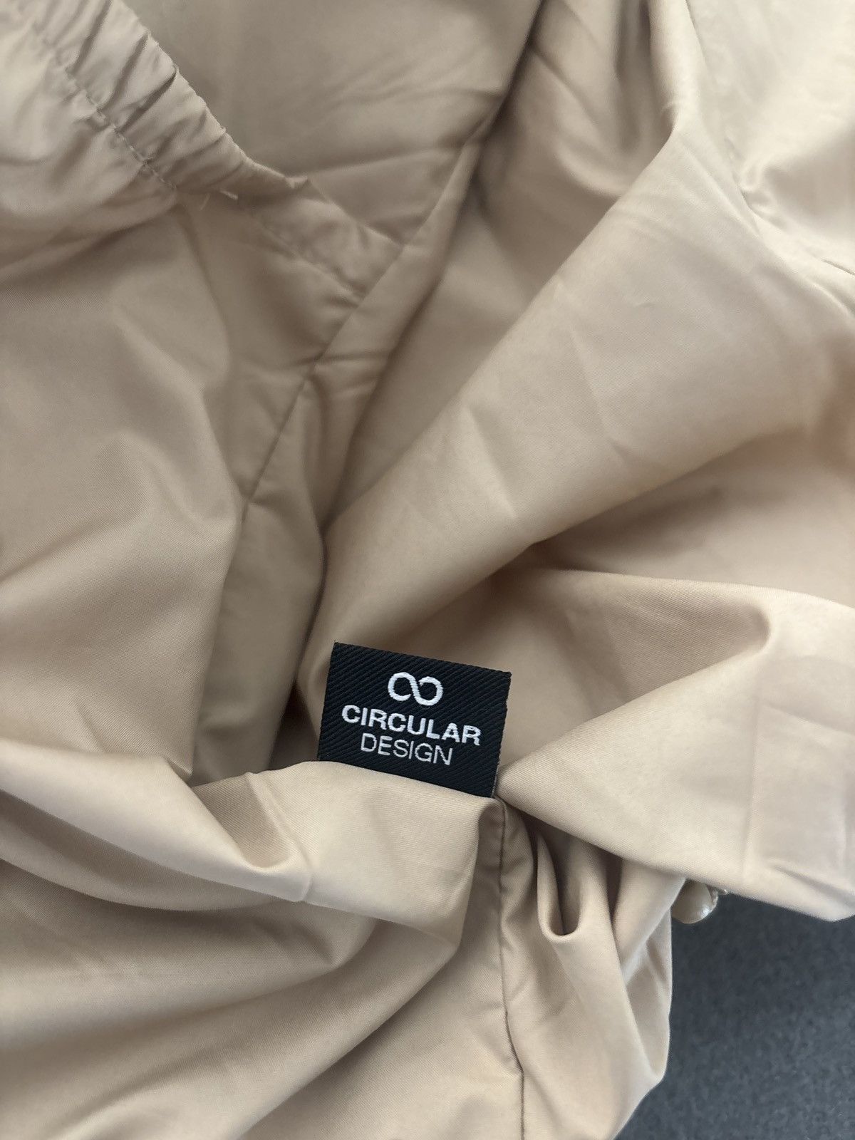 The North Face The North Face Puffer Jacket Light Brown/Beige Size US M / EU 48-50 / 2 - 5 Thumbnail