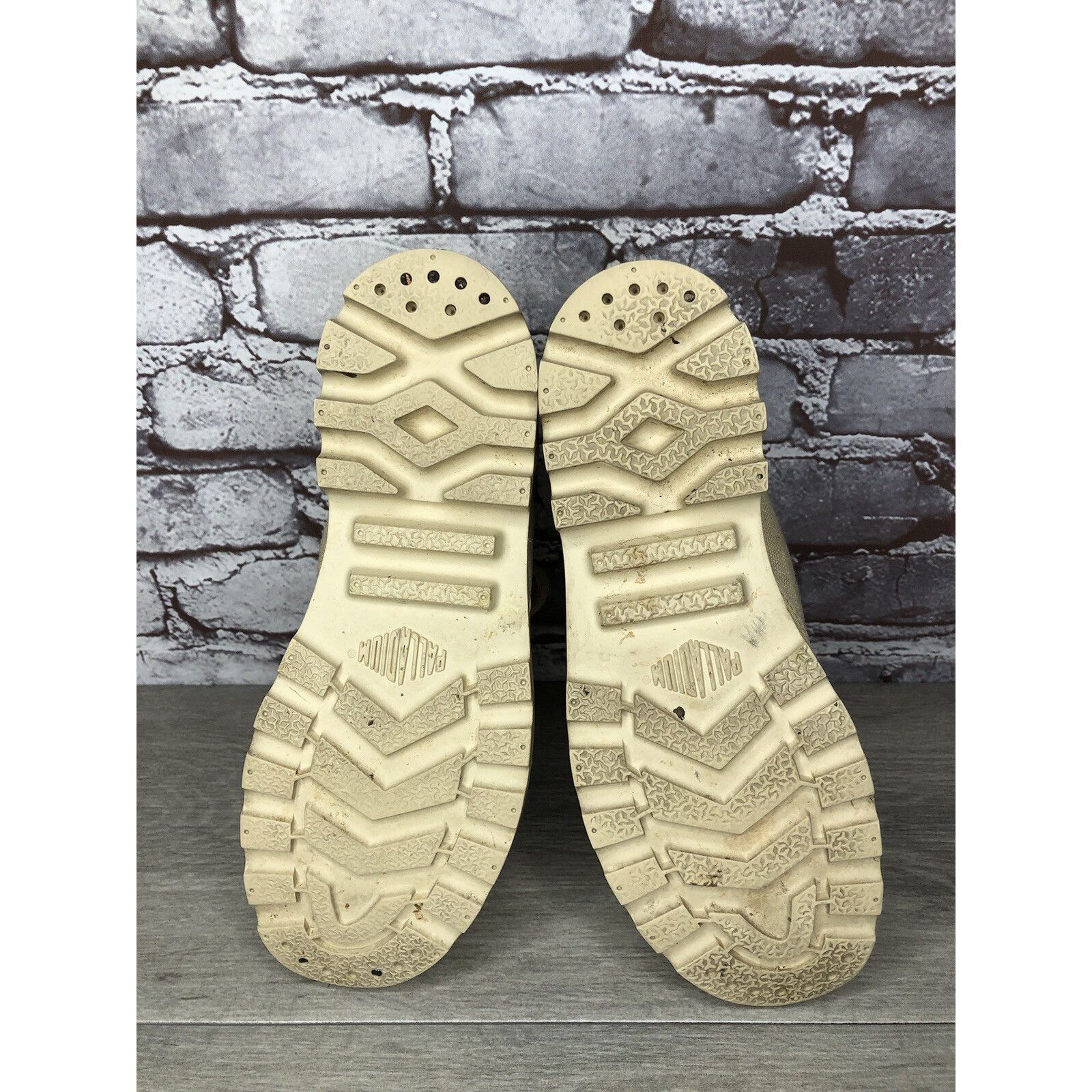 Palladium Palladium Pampa Hi Sahara Beige Khaki Canvas Lace Boots Wome Size US 8 / IT 38 - 23 Thumbnail