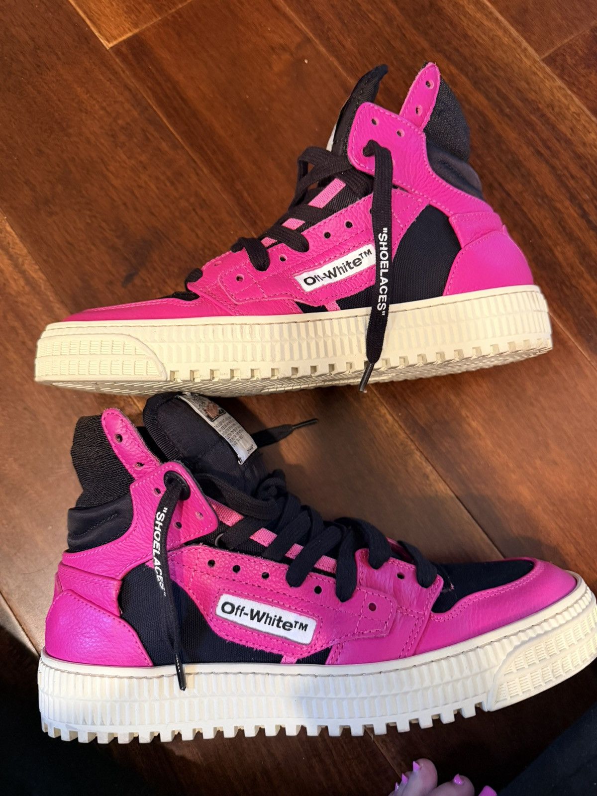 Off-White Off-White Off Court 3.0 High Top Sneakers-Black/Fuchsia Pink Size US 5 / EU 37 - 11 Thumbnail