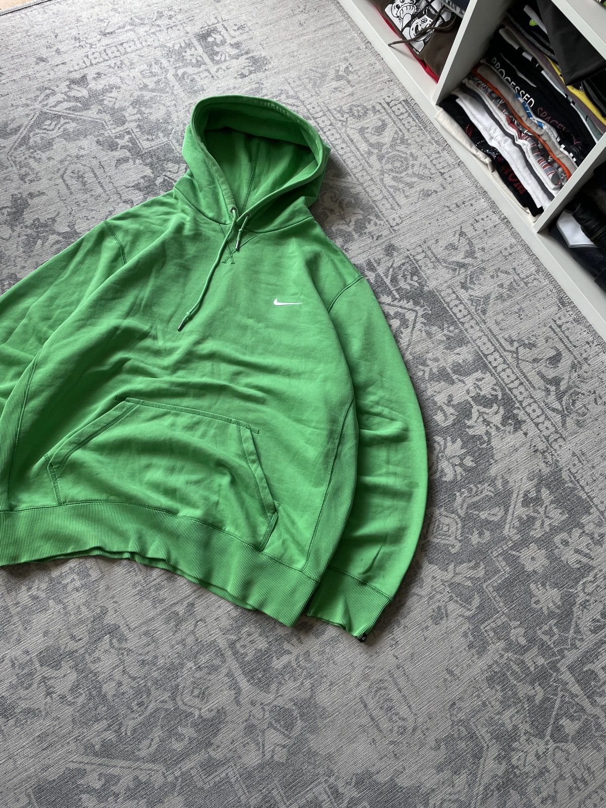Vintage Nike Vintage Hoodie Mini Swoosh Cropped Japanese Y2K Faded Size US XL / EU 56 / 4 - 2 Thumbnail