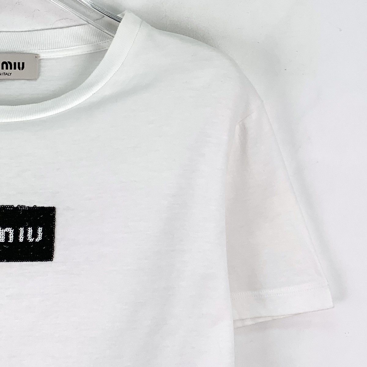 Miu Miu Miu Miu 23 White Logo Sequin Cotton Crew Neck T-Shirt K26WX Size S / US 4 / IT 40 - 3 Thumbnail