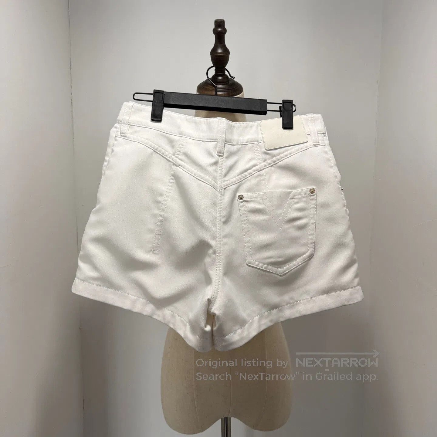 Louis Vuitton Louis Vuitton Patch pocket shorts| Size 37" - 2 Thumbnail
