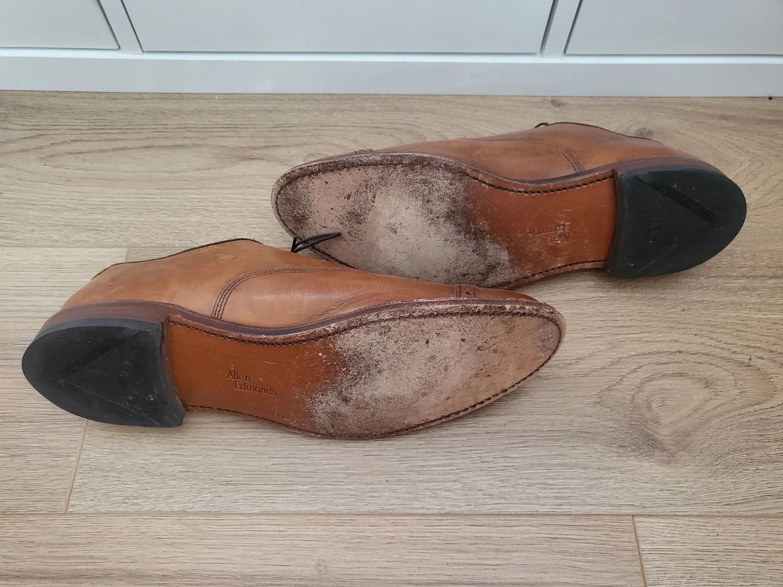 Allen Edmonds ALLEN EDMONDS FIFTH AVENUE BROWN VINTAGE OXFORD SHOES 11C Size US 11 / EU 44 - 6 Thumbnail