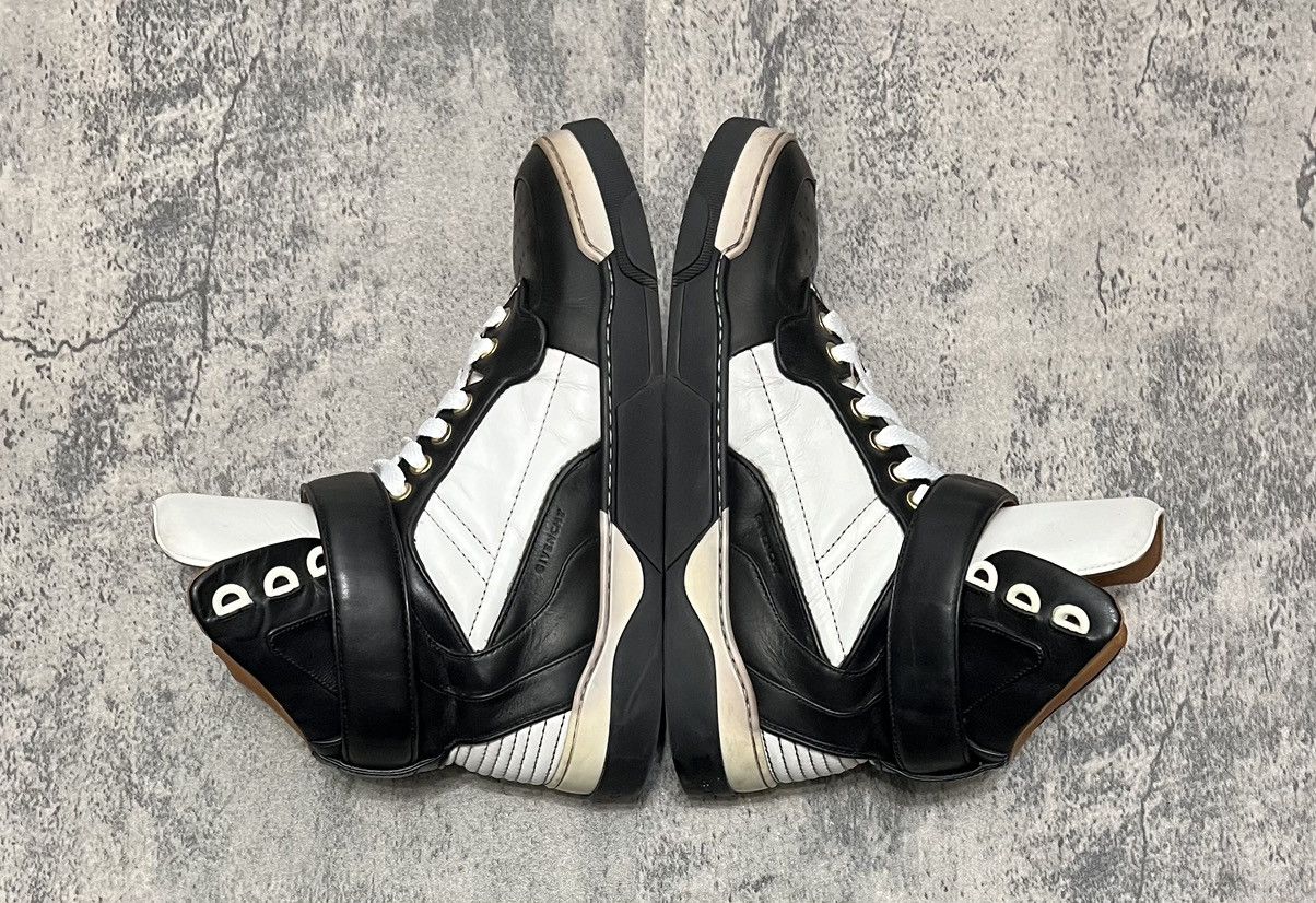 Givenchy Givenchy Tyson High Top Sneakers Size US 7 / IT 37 - 4 Thumbnail