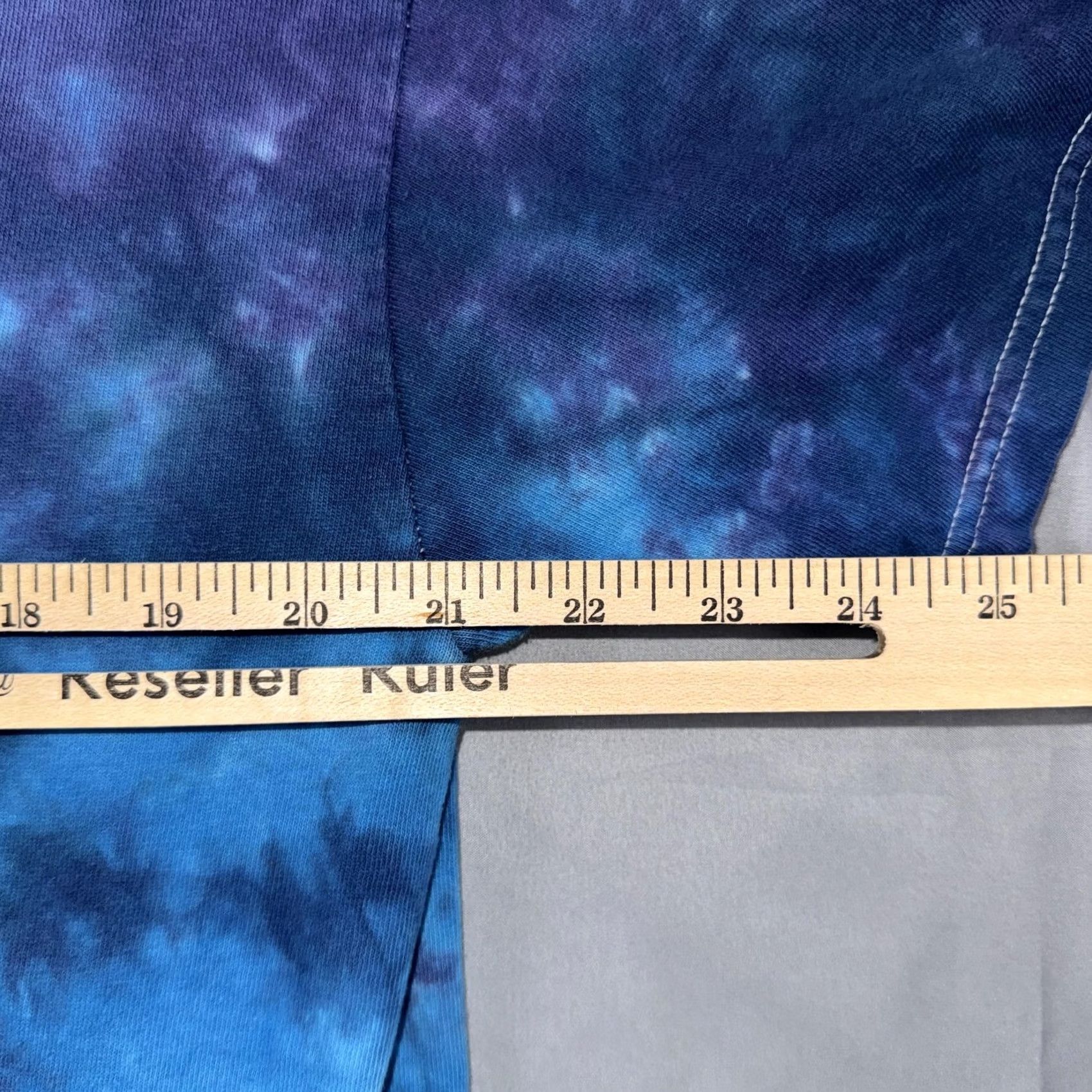 Vintage Pink Floyd The Dark Side of the Moon Galaxy Tie-Dye T-Shirt 2012 Size Large Size US L / EU 52-54 / 3 - 5 Thumbnail