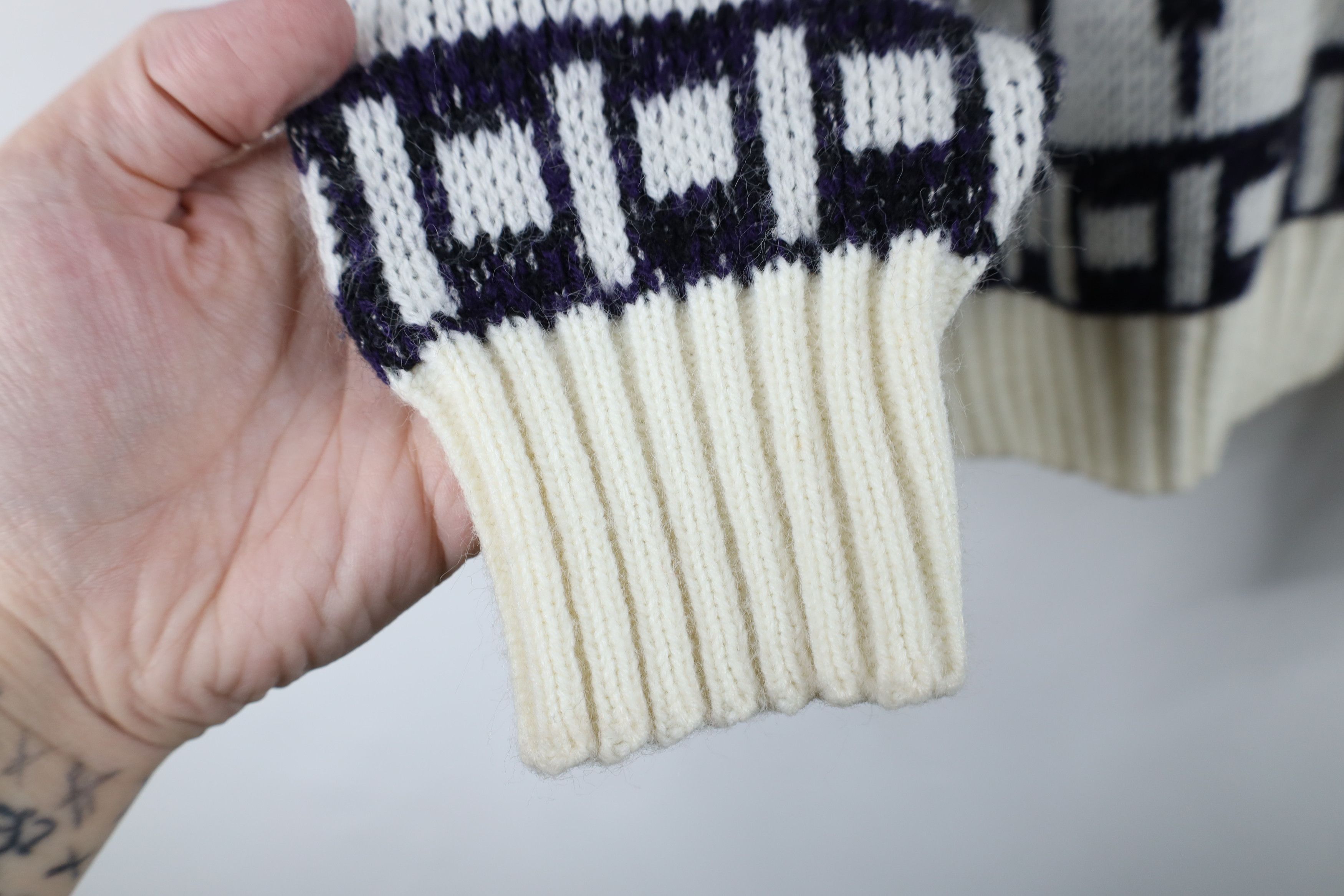 Vintage Vintage 90s Streetwear Fair Isle Geometric Knit Sweater USA Size XL / US 12-14 / IT 48-50 - 5 Thumbnail