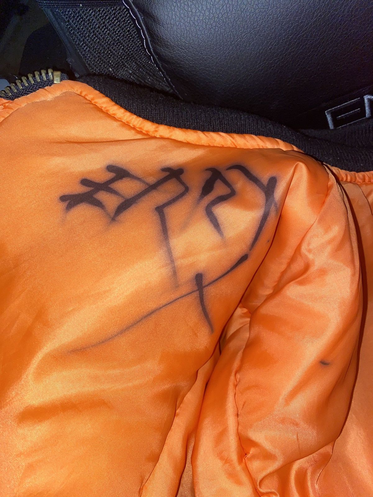 Playboi Carti VSECURITY SIGNED BY BURBERRYERRY AND MITCHMODES Size US L / EU 52-54 / 3 - 4 Thumbnail