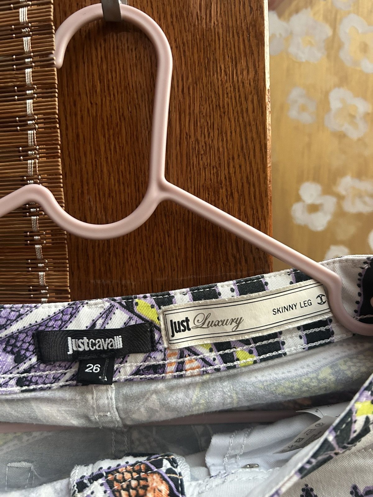 Just Cavalli Vintage Just Cavalli Floral Print Skinny Jeans Ankle Zip Size 26" / US 2 / IT 38 - 7 Thumbnail