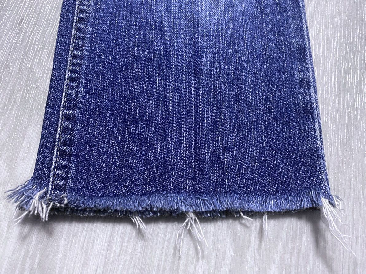 Acne Studios Vtg Acne Action Jeans Hep Pure Stonewash Fringed Denim AAJ Size 27" / US 4 / IT 40 - 9 Thumbnail