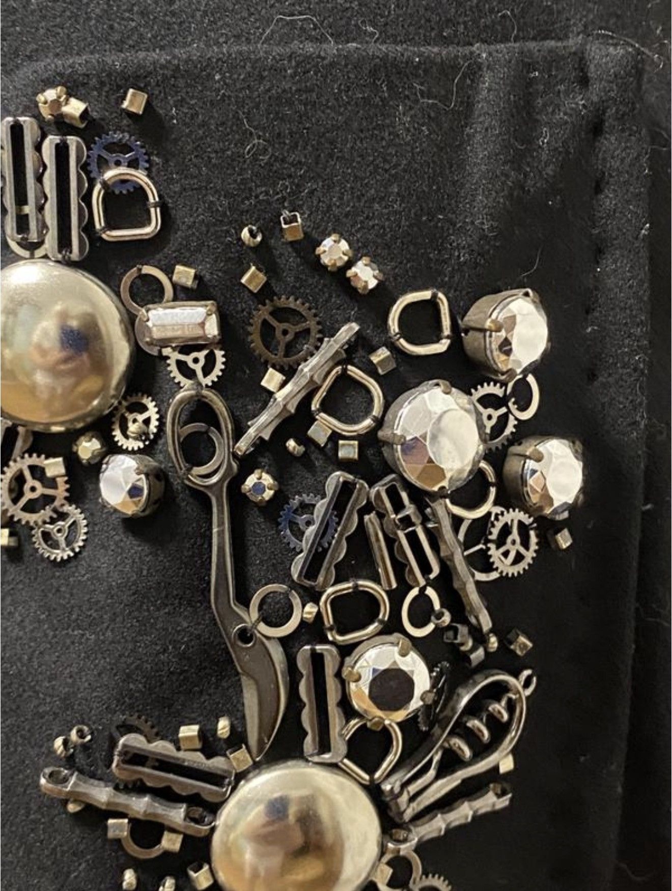 Prada PRADA FW2006 Embellished Wool Skirt Charms Vintage crystals Size 28" / US 6 / IT 42 - 6 Thumbnail