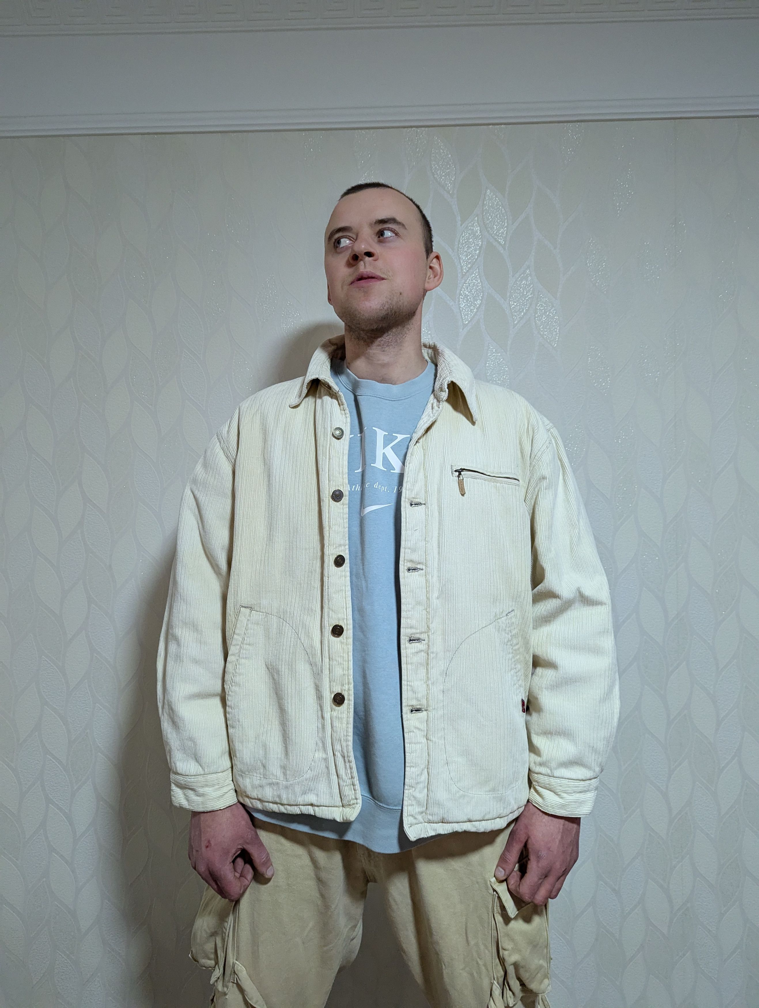 Levi's × Levi's Vintage Clothing × Vintage 1990's Levi's Biege Velvet Courduroy Jacket Size L Size US L / EU 52-54 / 3 - 13 Thumbnail