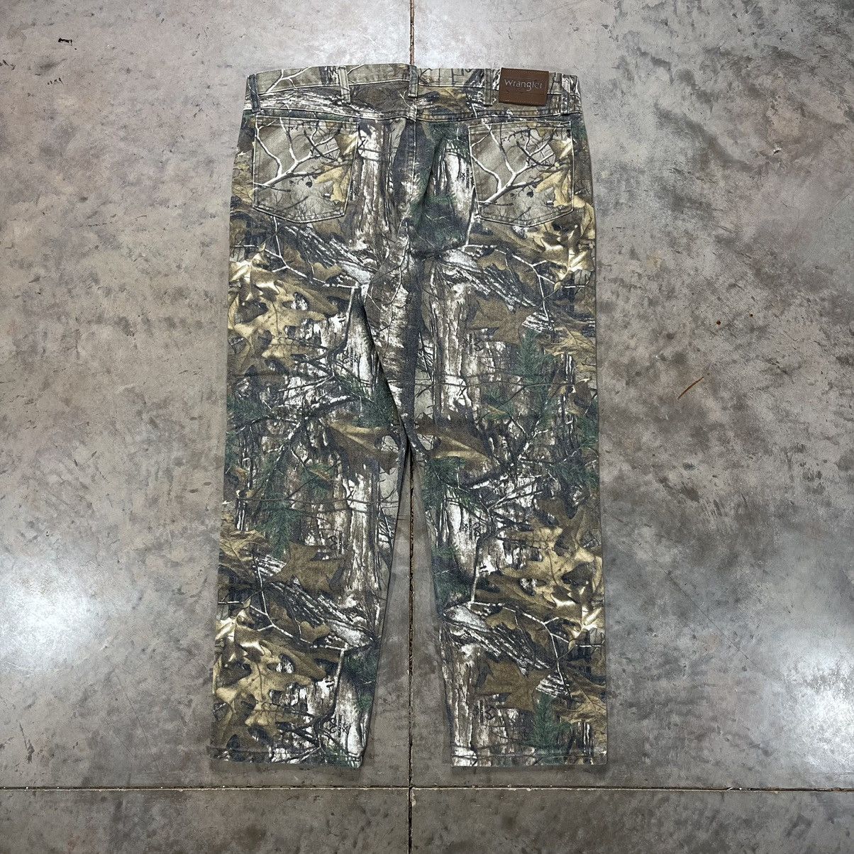 Vintage Vintage Wrangler Realtree Camo Jeans Y2K Baggy Wide Leg | Grailed