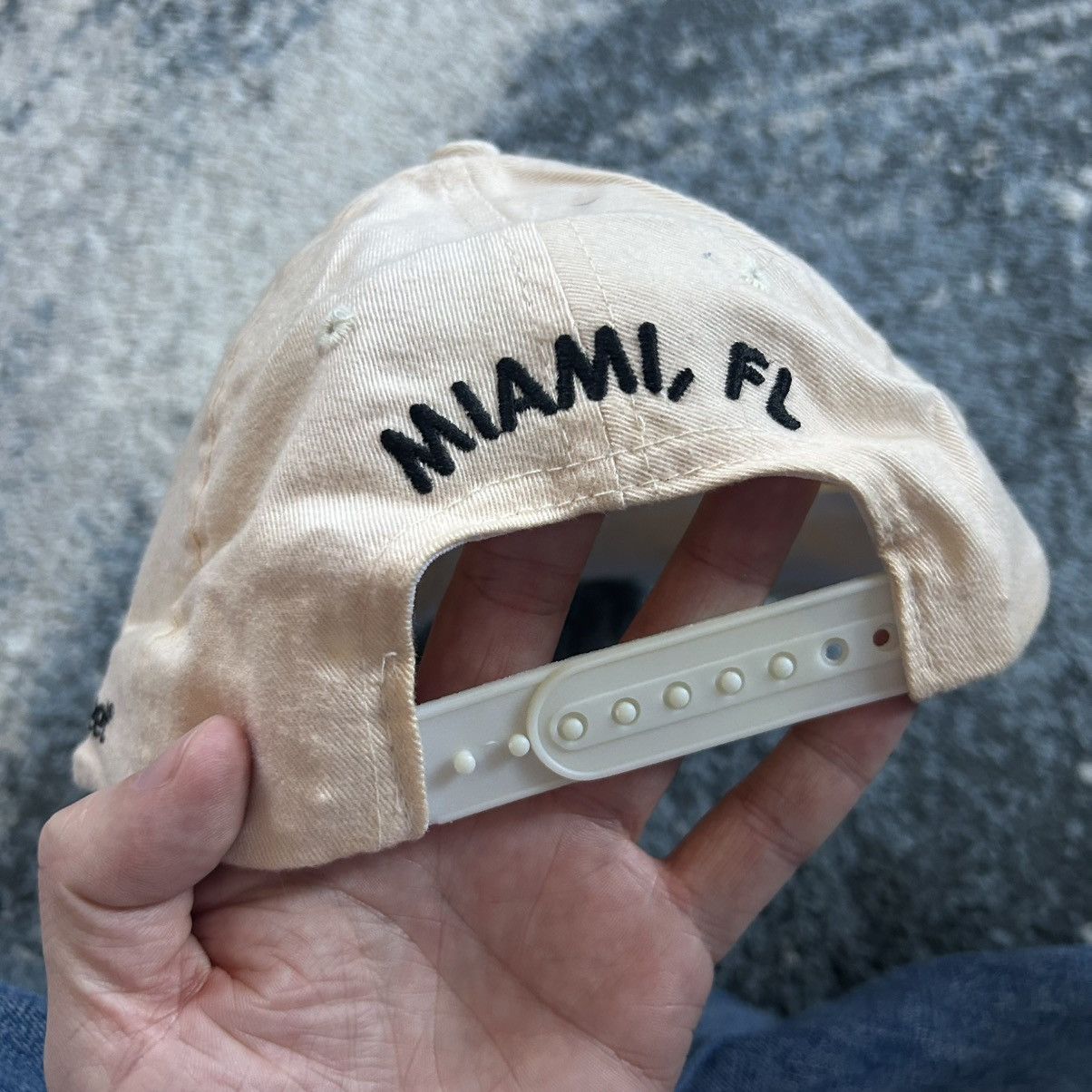 Reebok 1999 just for feet SUPER BOWL XXXiii MiAMi FLOCKED SNAPBACK Size ONE SIZE - 5 Thumbnail