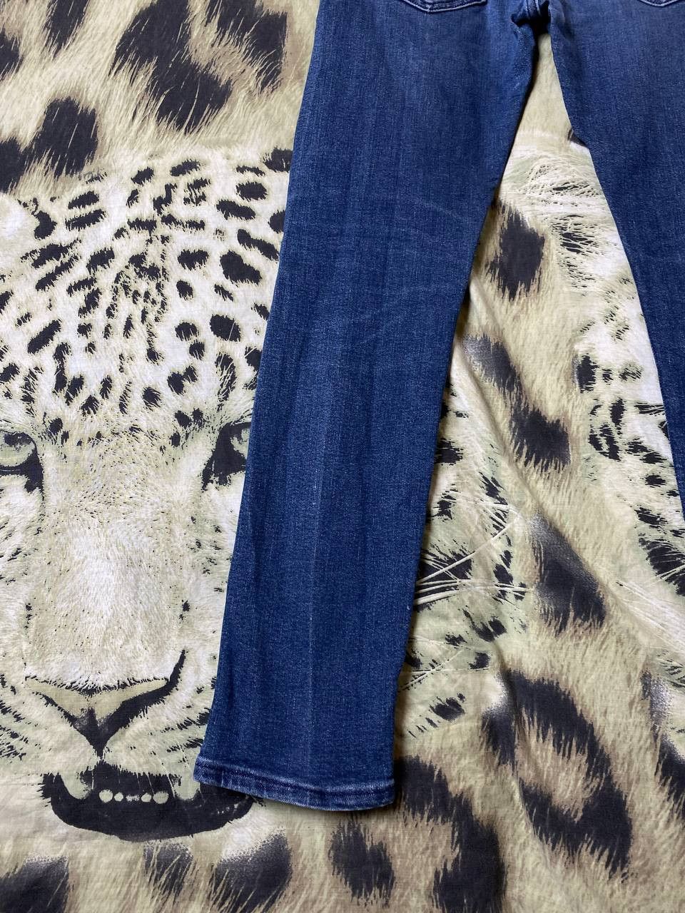 Levi's × Vintage Vintage Levi’s 519 Faded Distressed Jeans Size US 31 - 10 Thumbnail