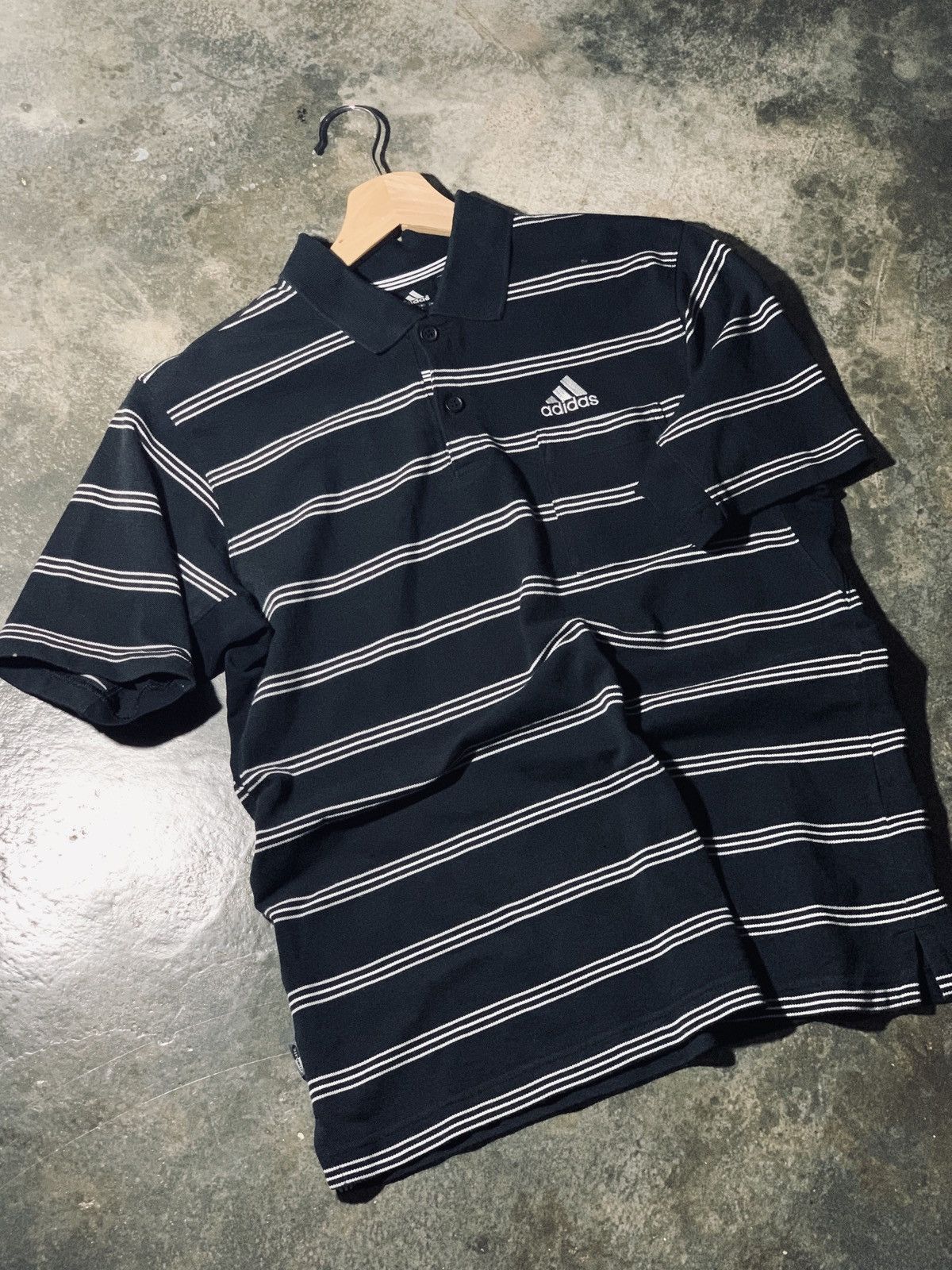 Adidas ADIDAS CLIMATE - STRIPE Size US M / EU 48-50 / 2 - 1 Thumbnail