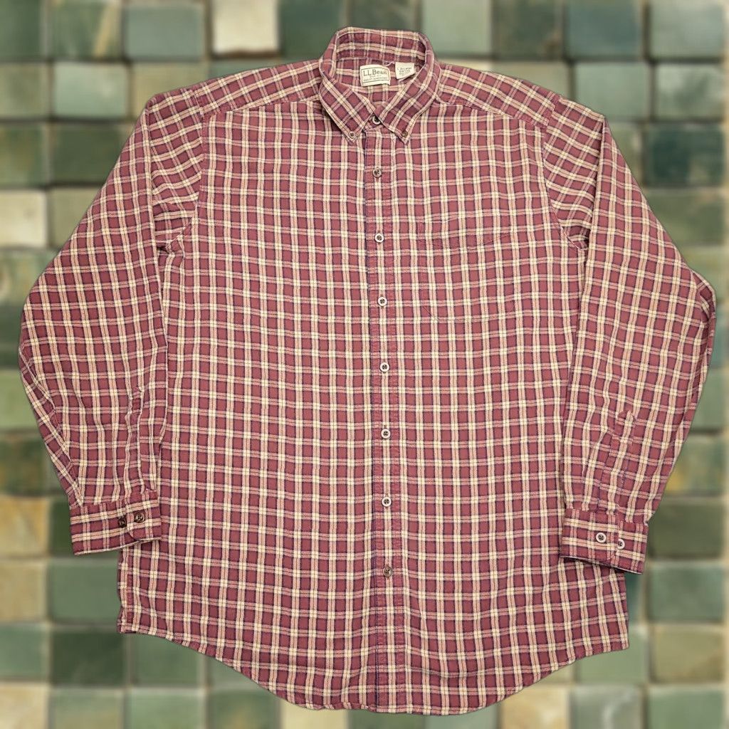 Vintage VINTAGE L.L.Bean Shirt Mens LT Red Plaid Cotton Flannel Button-Up Casual Classic Outdoors 90s Theme Mens Size US L / EU 52-54 / 3 - 1 Thumbnail