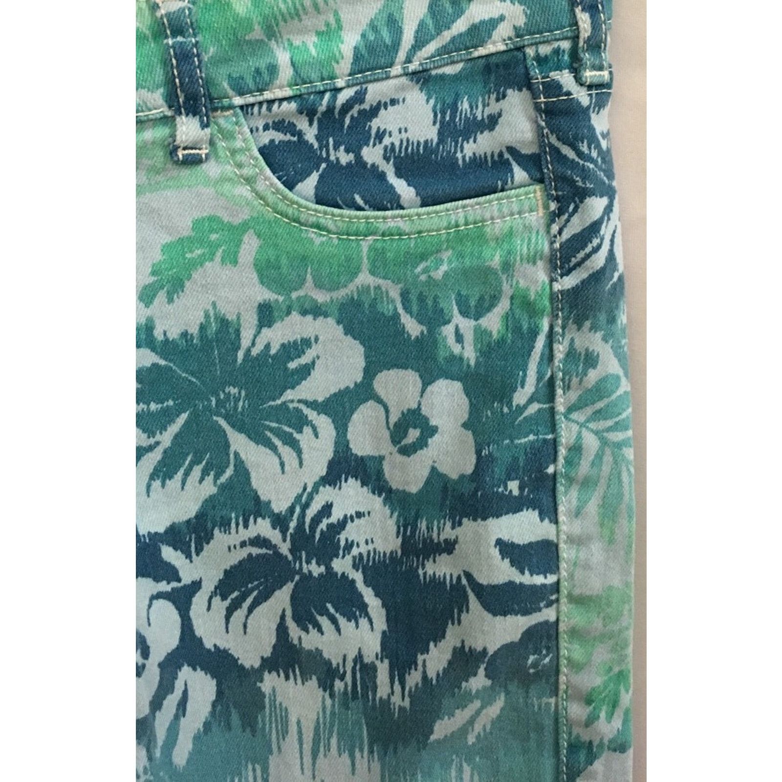 Hollister HollisterTropical Floral Print Low Rise Jeggings Juniors 3 Size 26" / US 2 / IT 38 - 3 Thumbnail