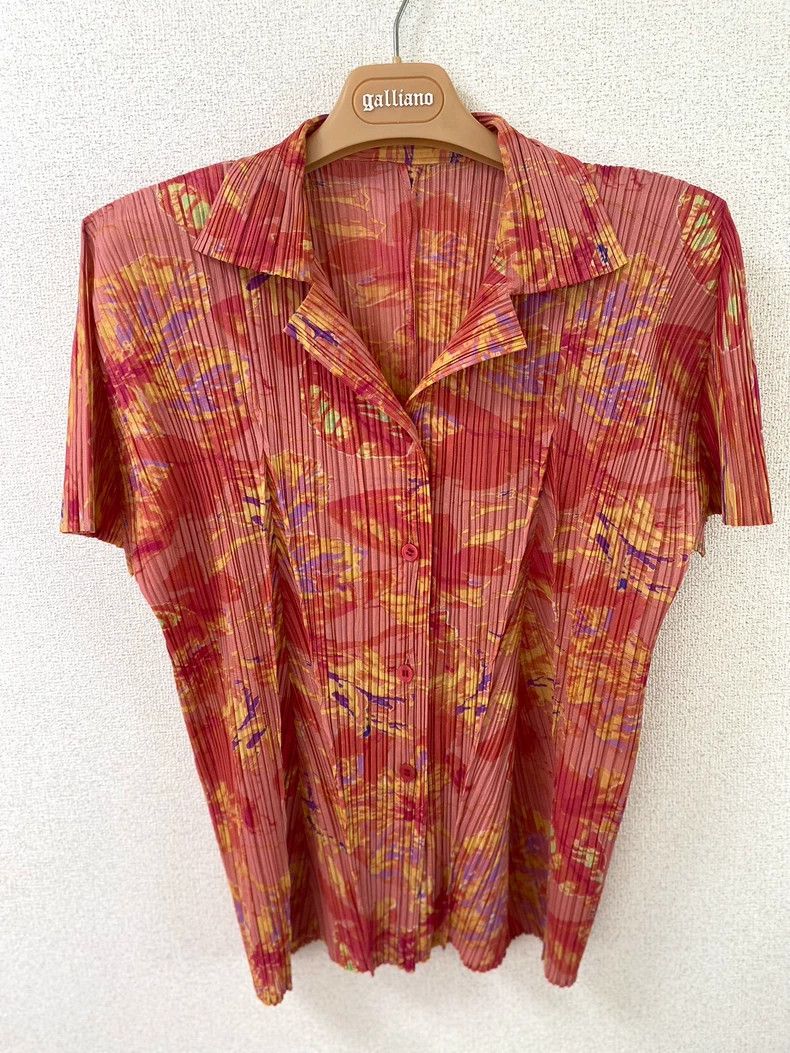 Issey Miyake Issey Miyake size:4 Orange-red Hawaiian-style shirt Size L / US 10 / IT 46 - 1 Thumbnail