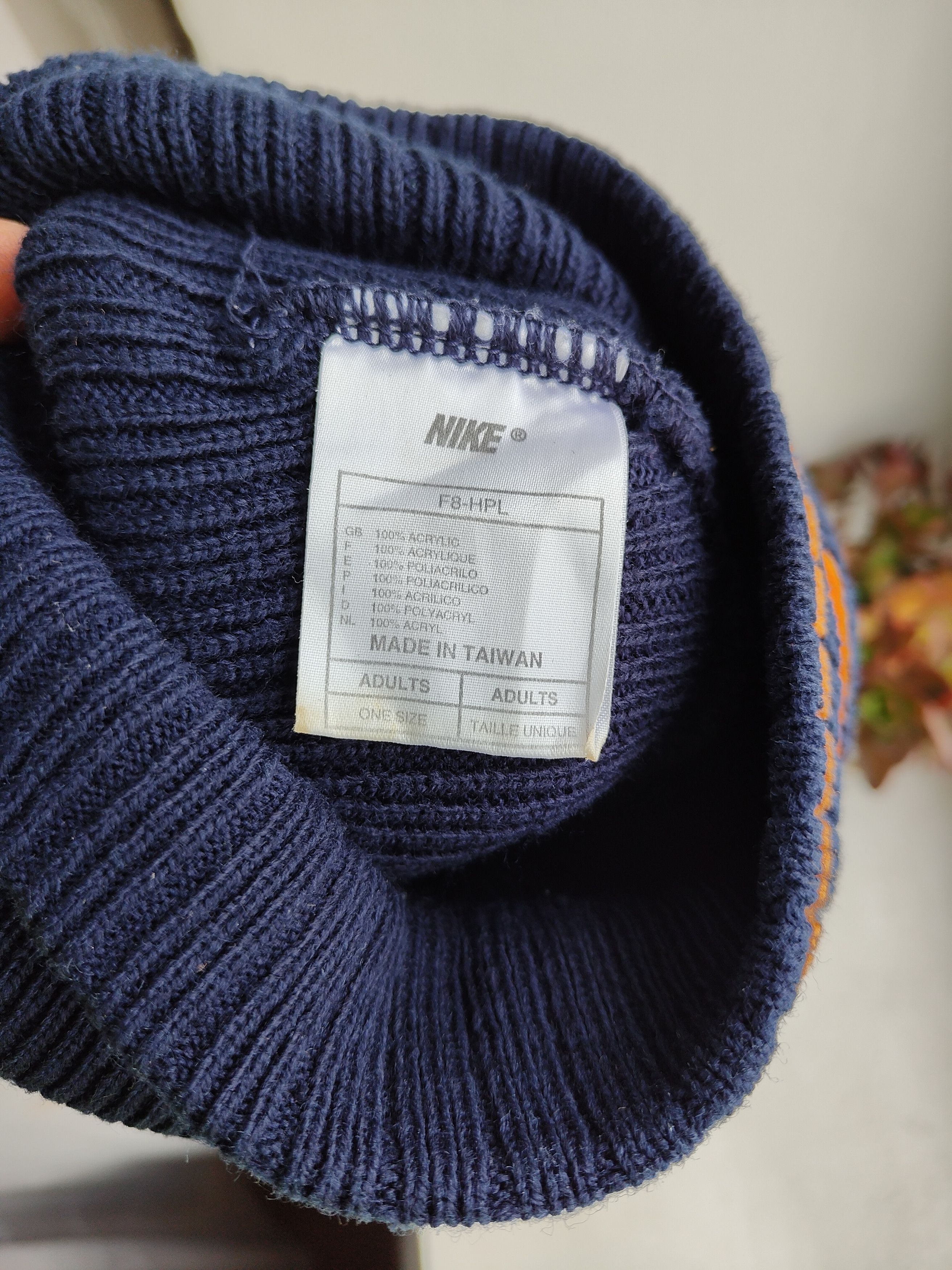 Nike Vintage Y2K Nike Beanie Hat Size ONE SIZE - 4 Thumbnail