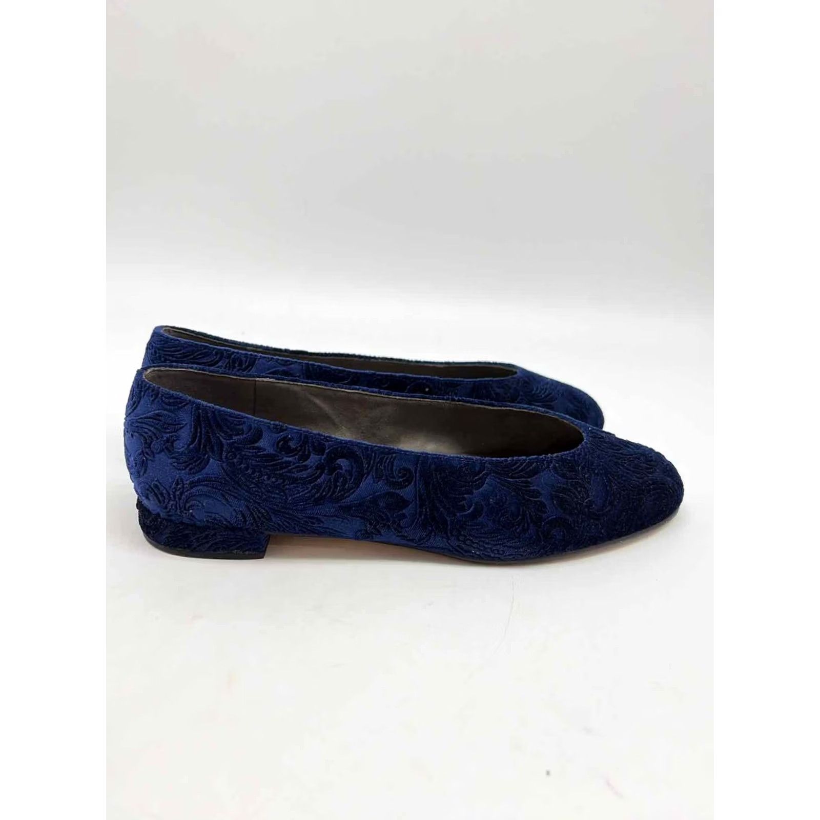 Stuart Weitzman Stuart Weitzman Navy Size 6 Slip On Flats Size US 6 / IT 36 - 4 Thumbnail