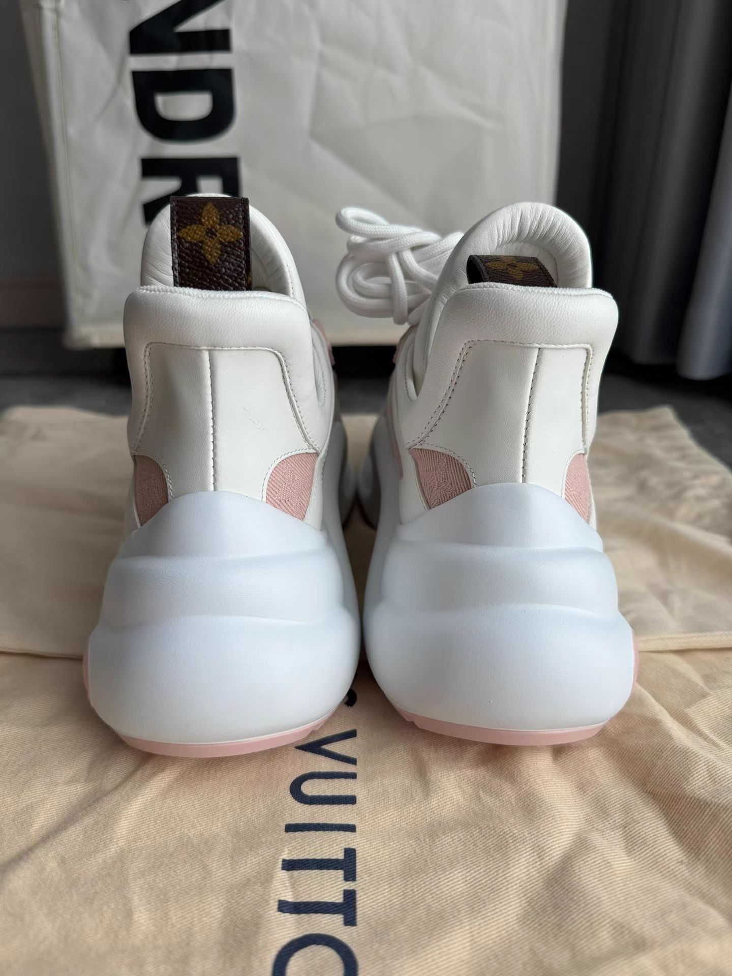 Louis Vuitton LV Louis Vuitton Archlight Denim Sneakers K6 Size US 7 / IT 37 - 7 Thumbnail